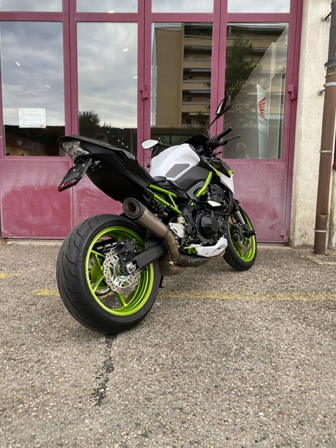 KAWASAKI Z 900 - 6