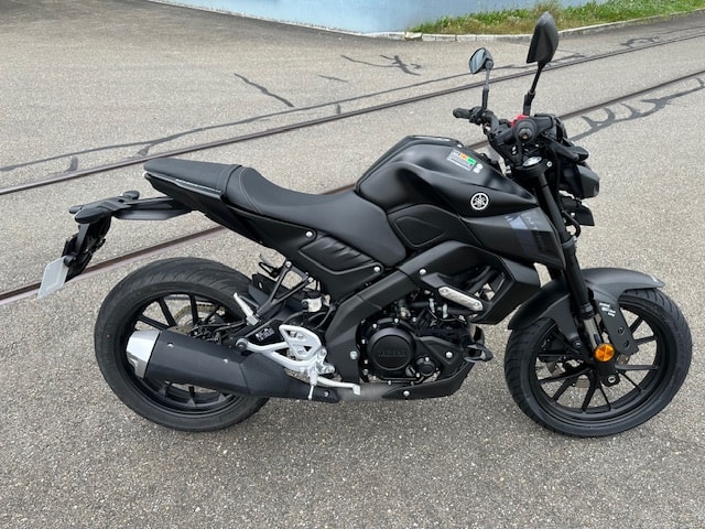 YAMAHA MT-125 ABS
