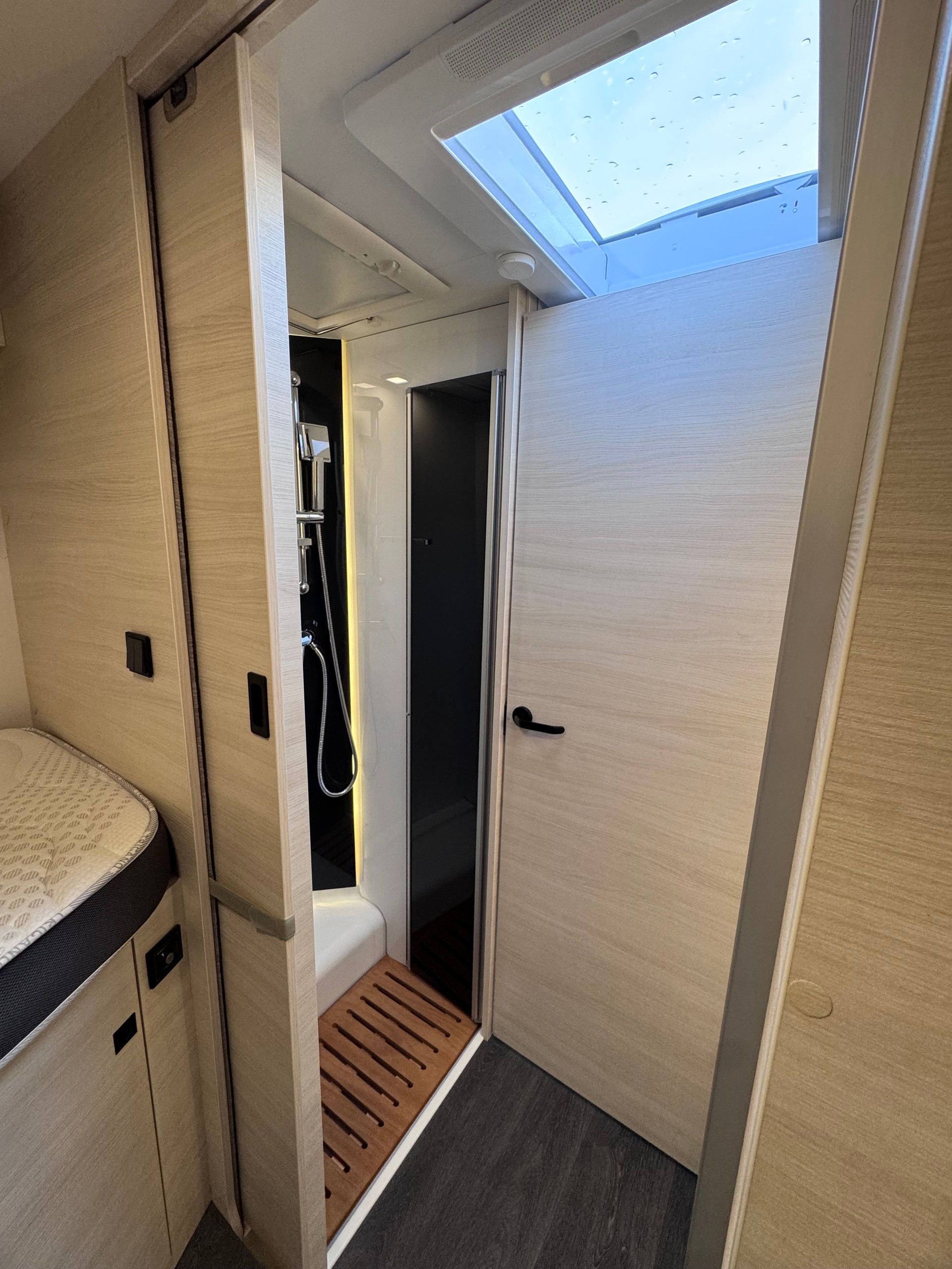 CHALLENGER Ford 337 Graphite Ultimate - 12