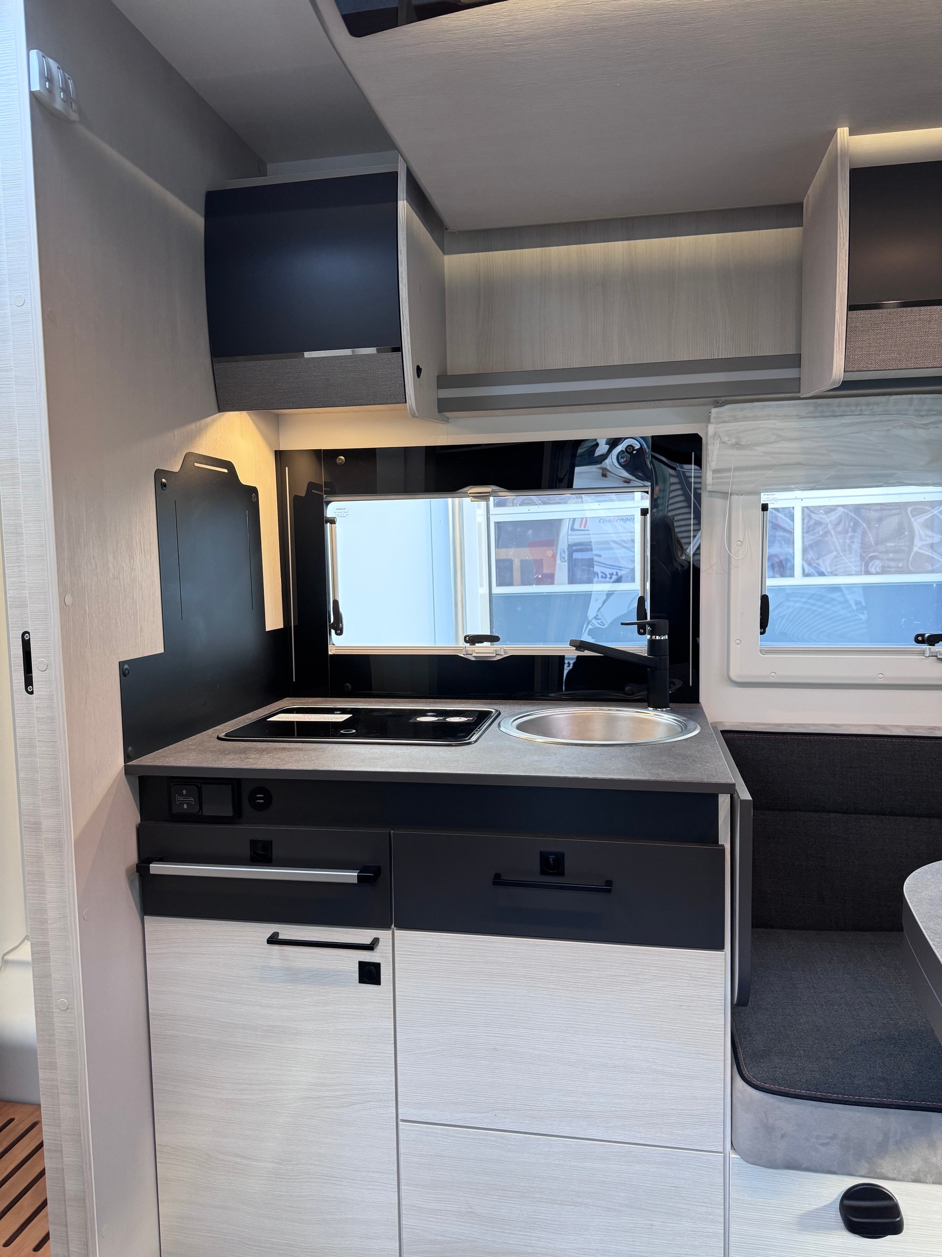 CHALLENGER Ford 337 Graphite Ultimate - 8