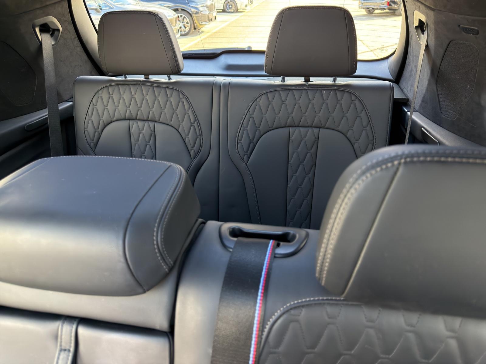 BMW X7 xDrive 48V 40i M Sport Pro Steptronic - 26