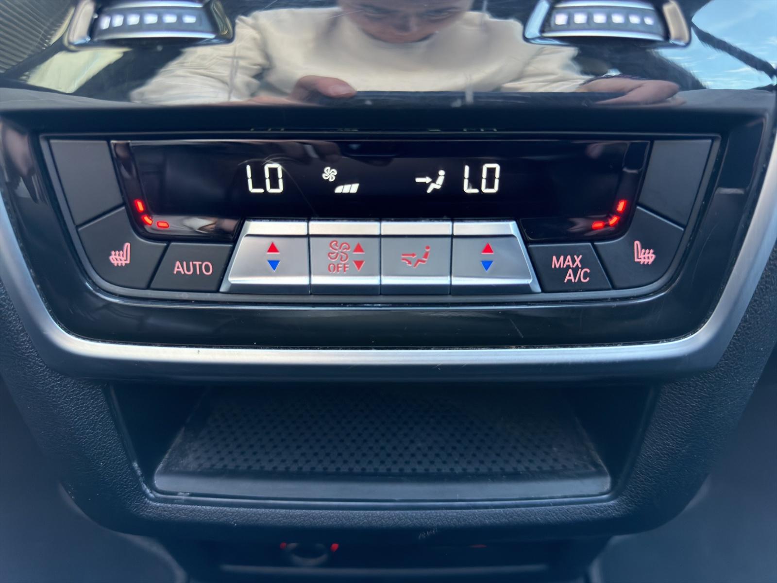 BMW X7 xDrive 48V 40i M Sport Pro Steptronic - 25