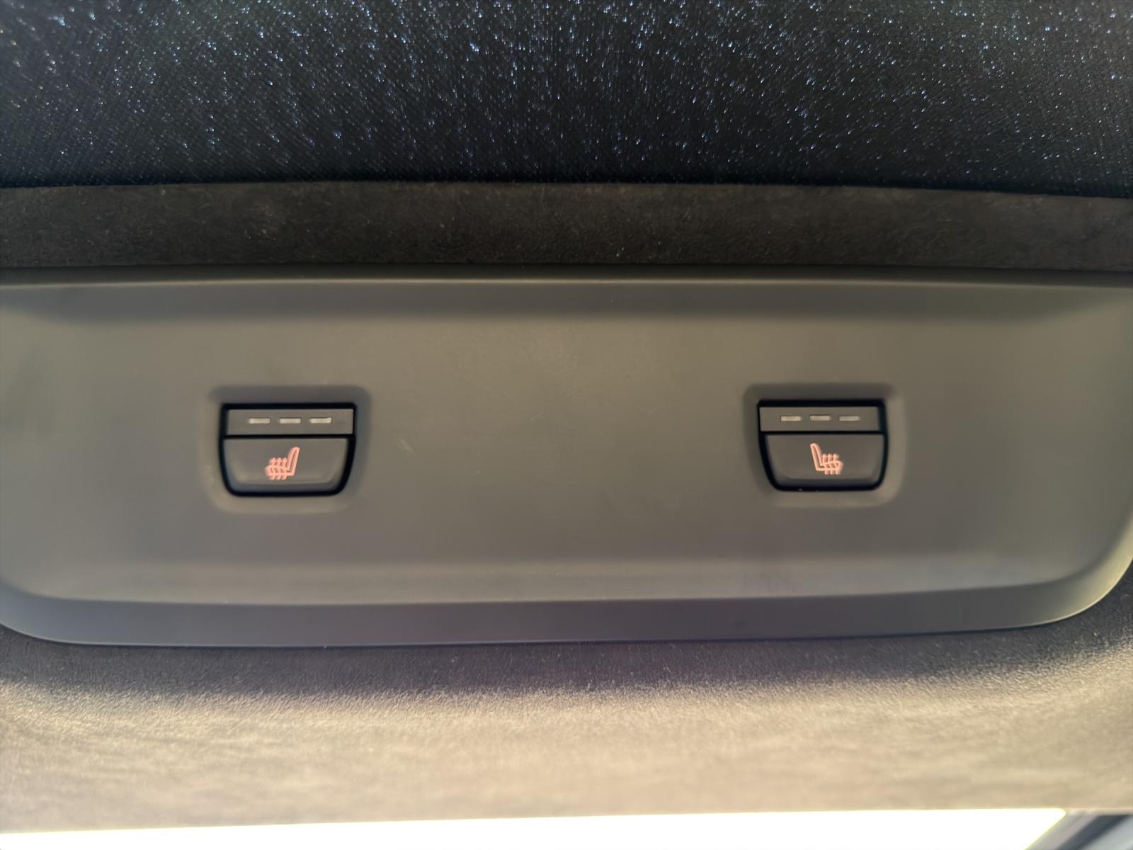 BMW X7 xDrive 48V 40i M Sport Pro Steptronic - 27