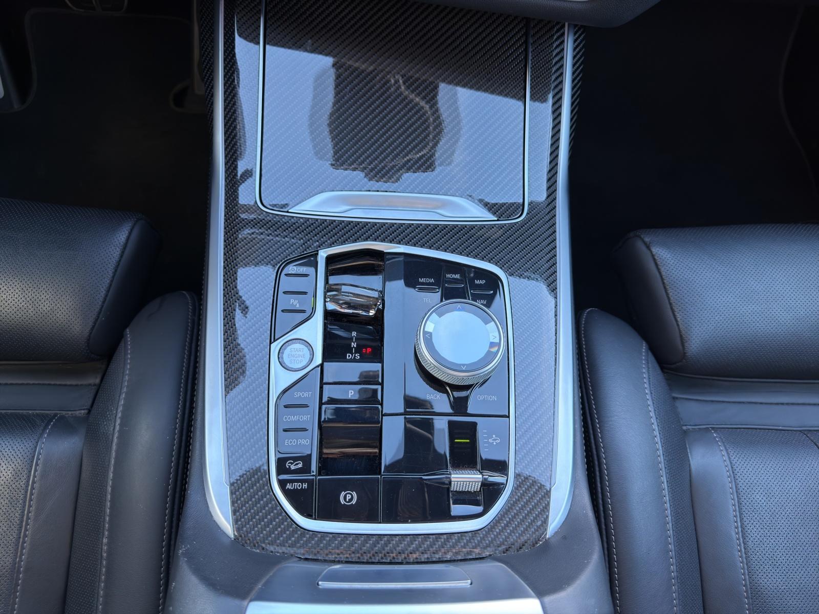 BMW X7 xDrive 48V 40i M Sport Pro Steptronic - 16