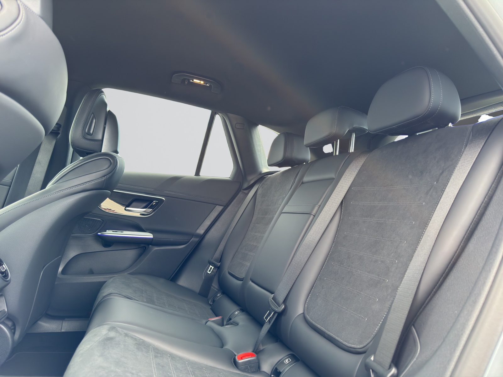 MERCEDES-BENZ GLC 220 d 4Matic 9G-Tronic - 11