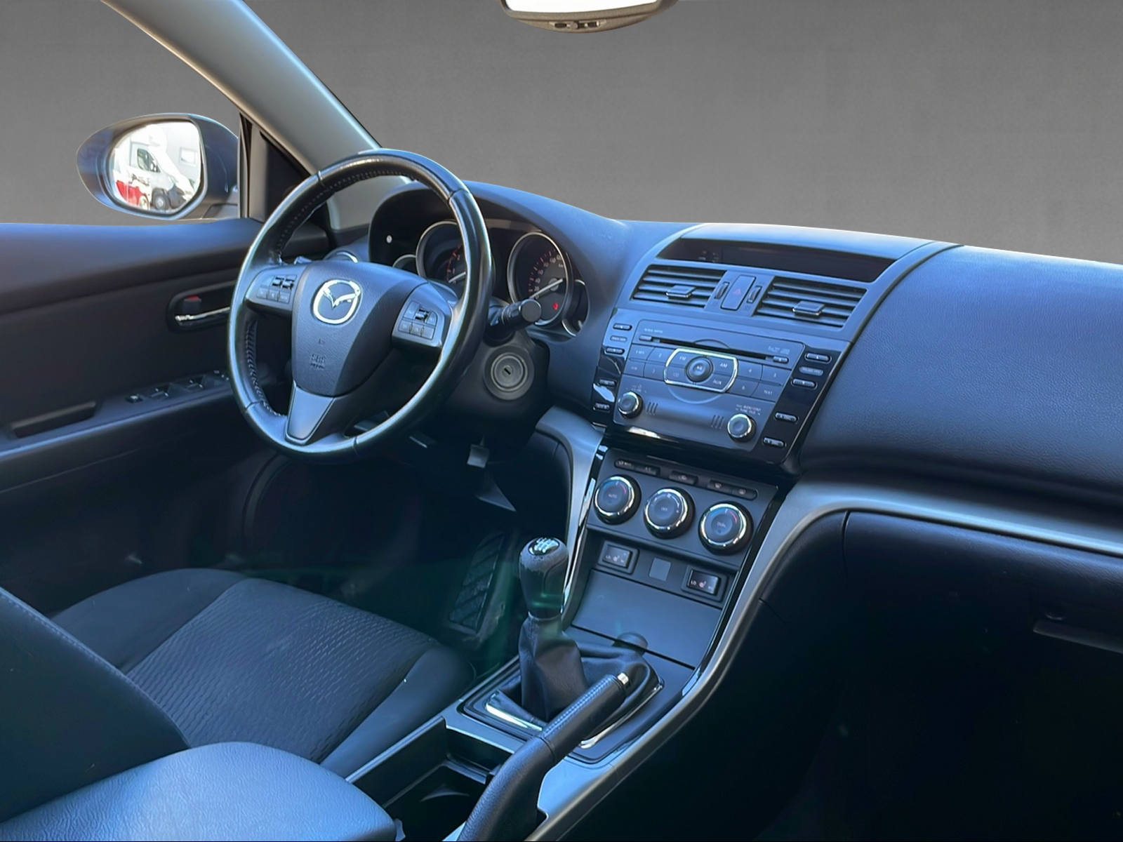MAZDA 6 Station Wagon 2.0 DISI Exclusive - 6