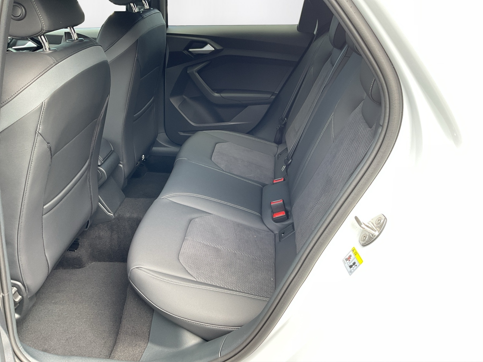 AUDI A1 Sportback 35 TFSI S Line S-tronic - 11