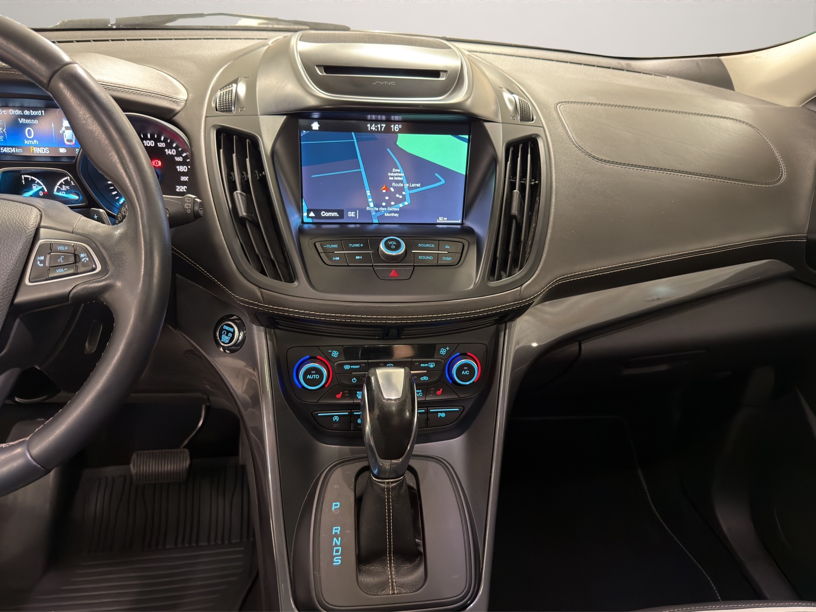 FORD Kuga 2.0 TDCi 180 Vignale FPS - 10