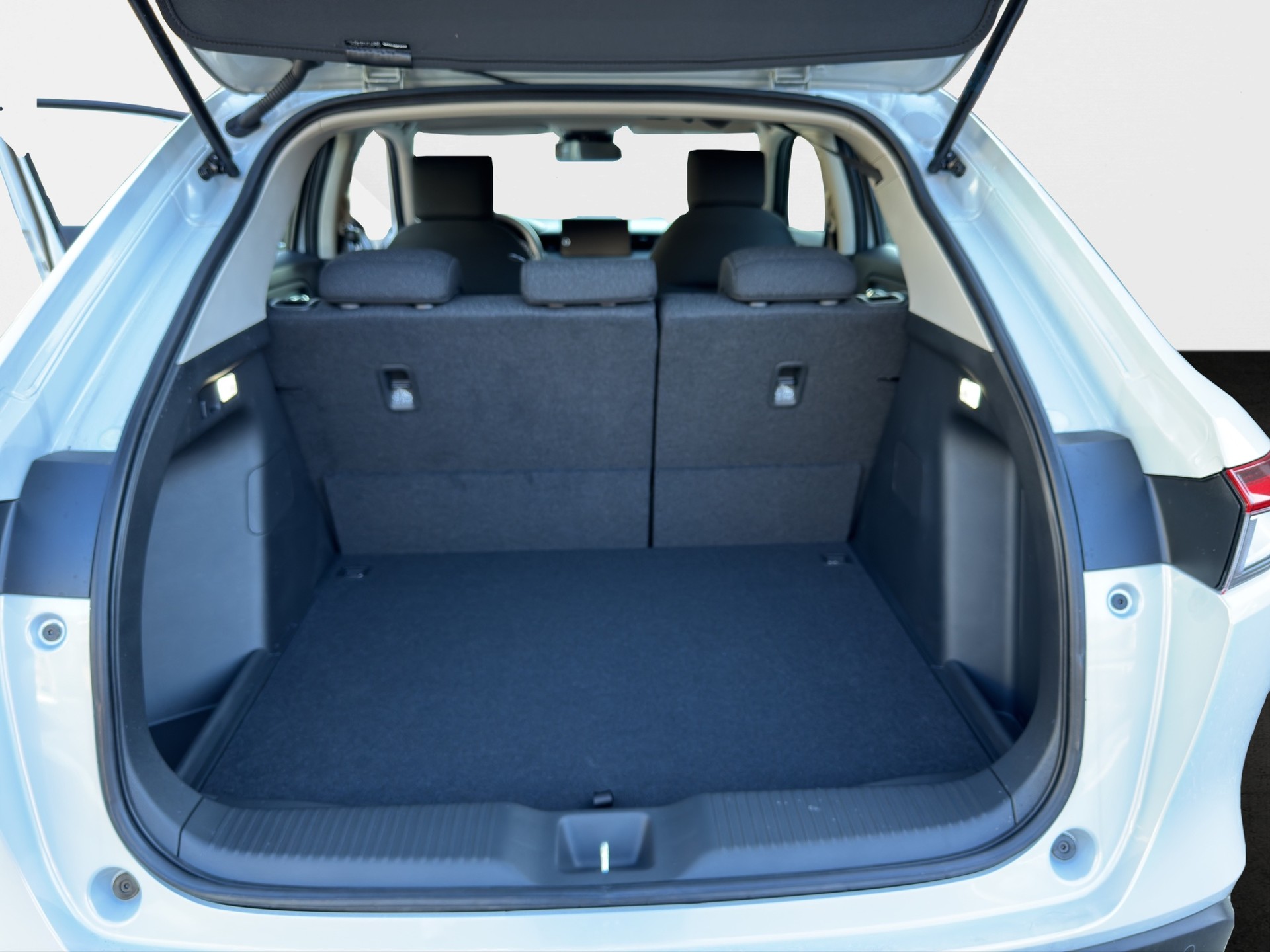 HONDA HR-V 1.5 i-MMD Elegance AT - 12