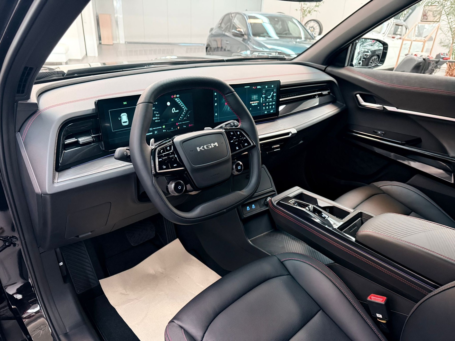 KGM-SsangYong Titanium HEV - 9