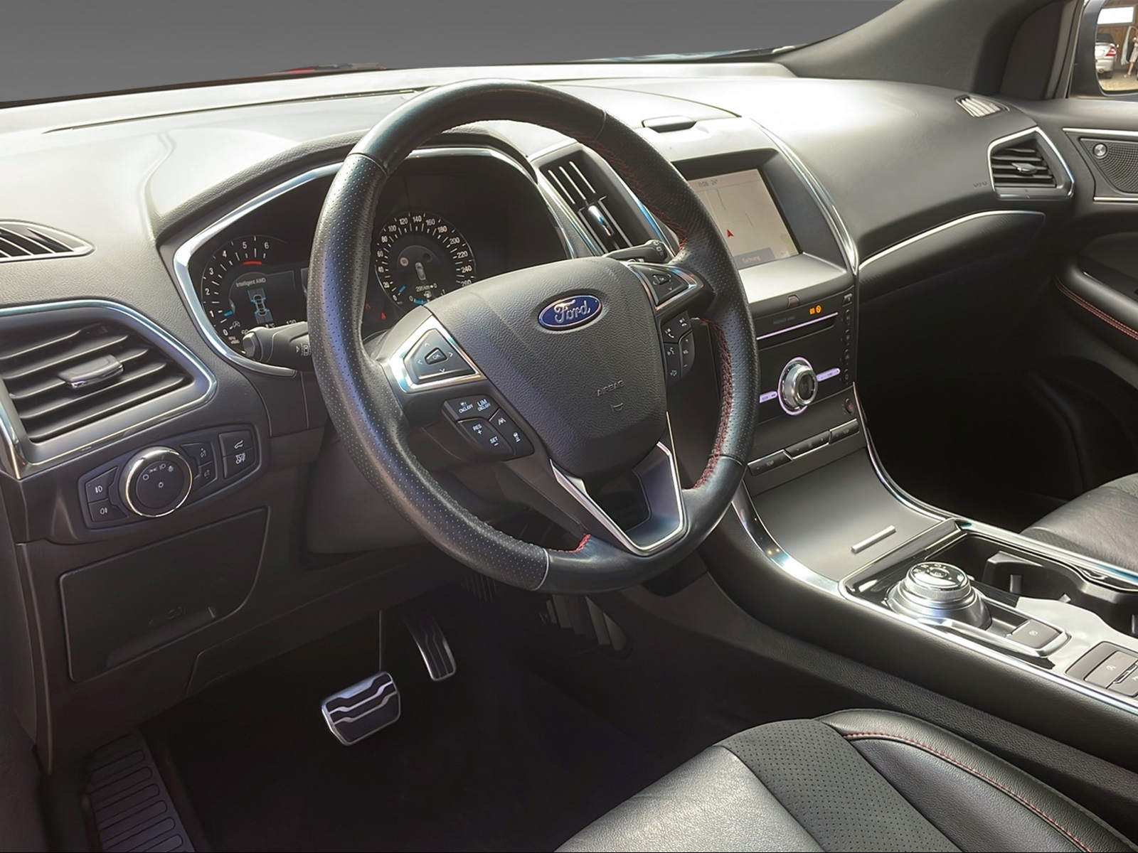 FORD Edge 2.0 EcoBlue 238 ST-Line - 6