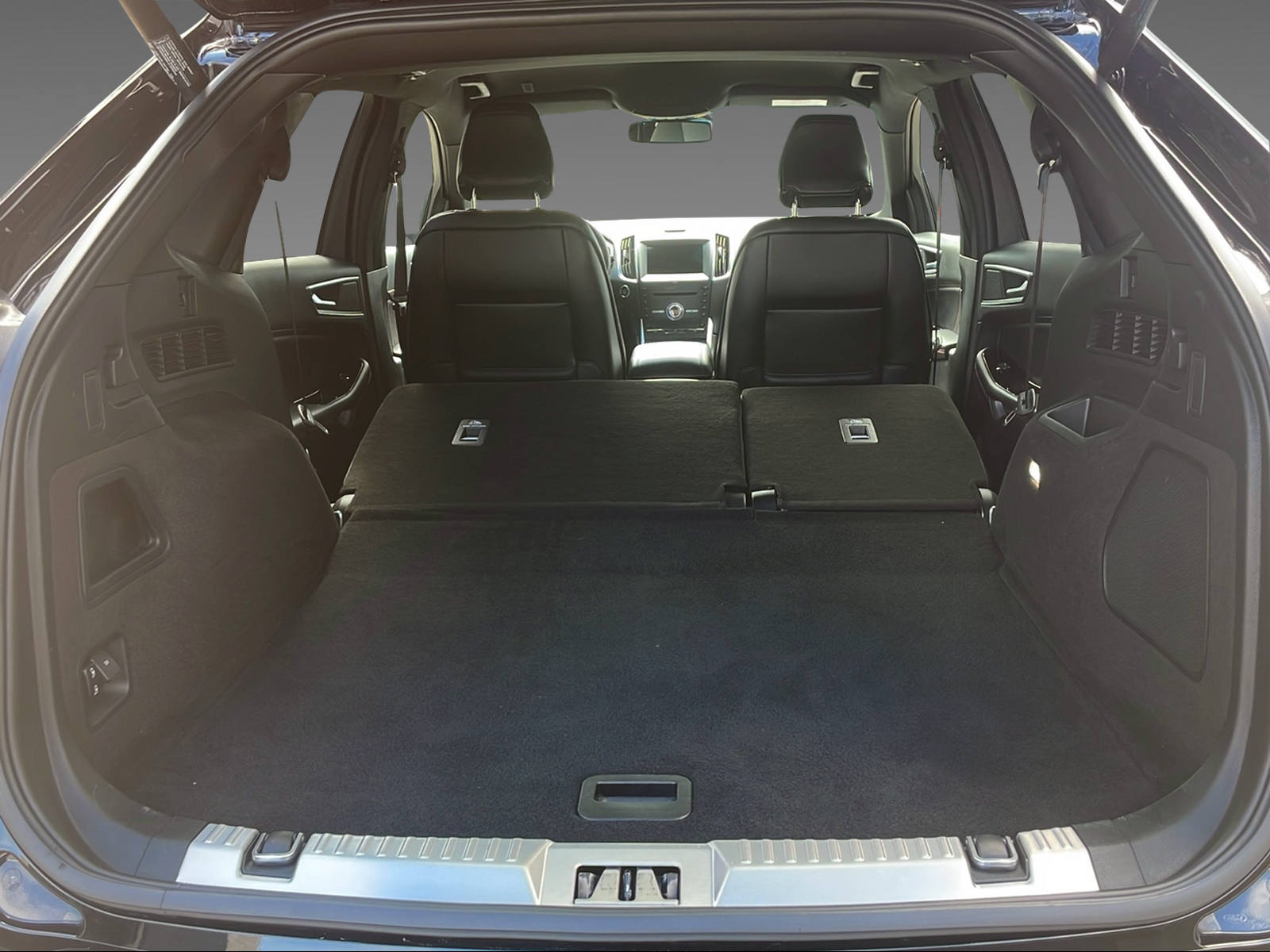 FORD Edge 2.0 EcoBlue 238 ST-Line - 10