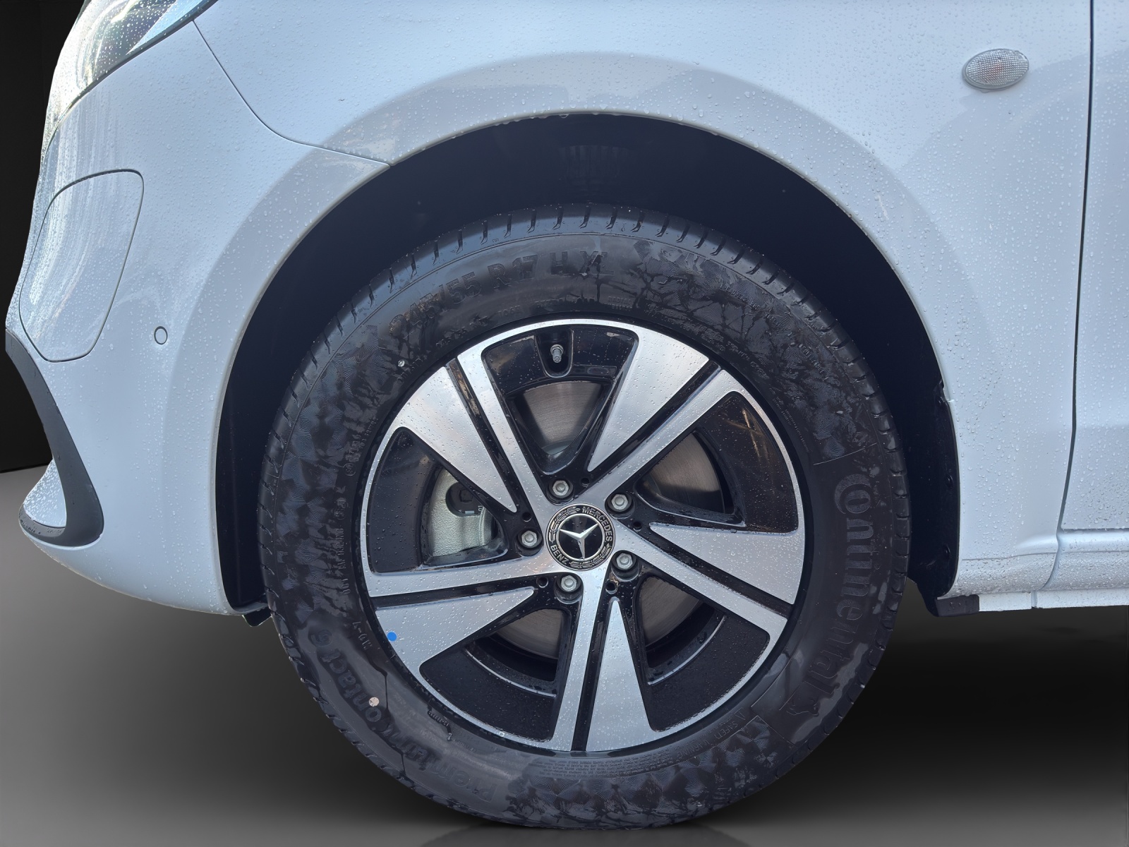 MERCEDES-BENZ eVito 129 Lang Tourer Pro - 12