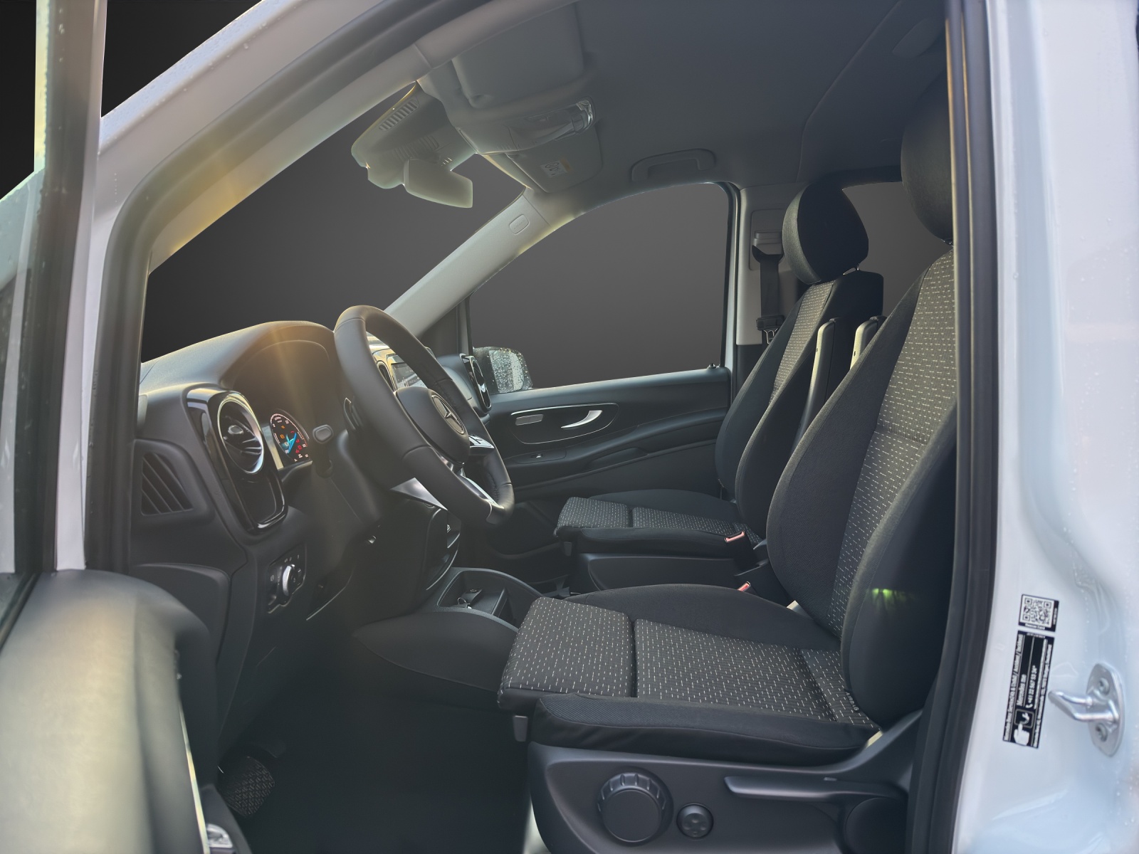 MERCEDES-BENZ eVito 129 Lang Tourer Pro - 7