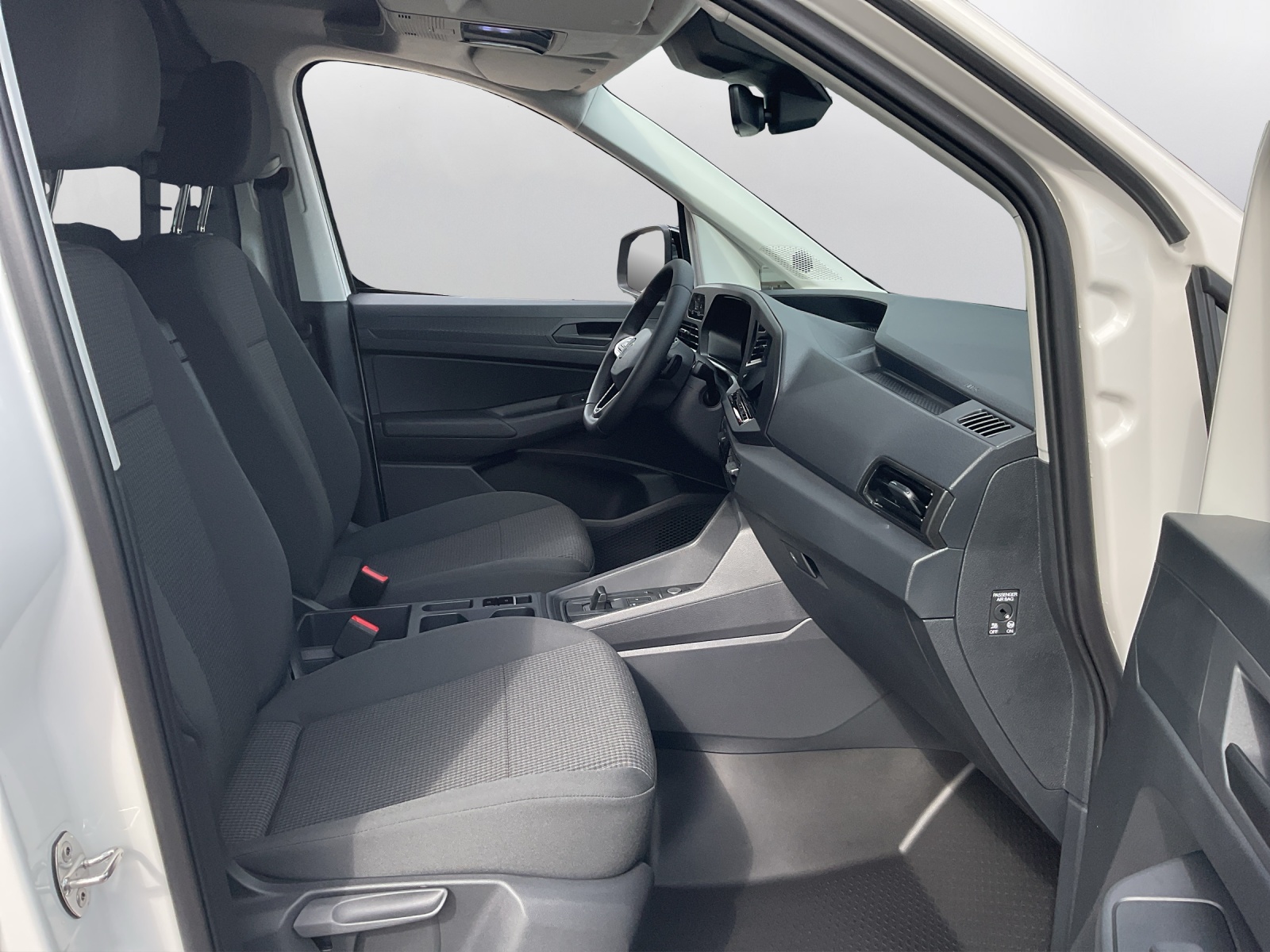 VW Caddy Cargo 1.5 TSI Entry DSG - 11