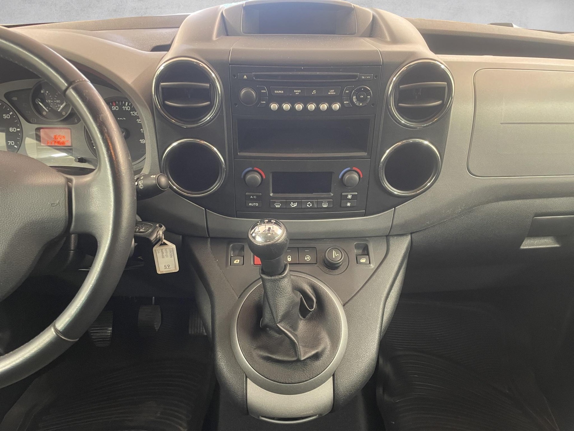 CITROEN Berlingo 1.6i VTi Mult. Special - 11