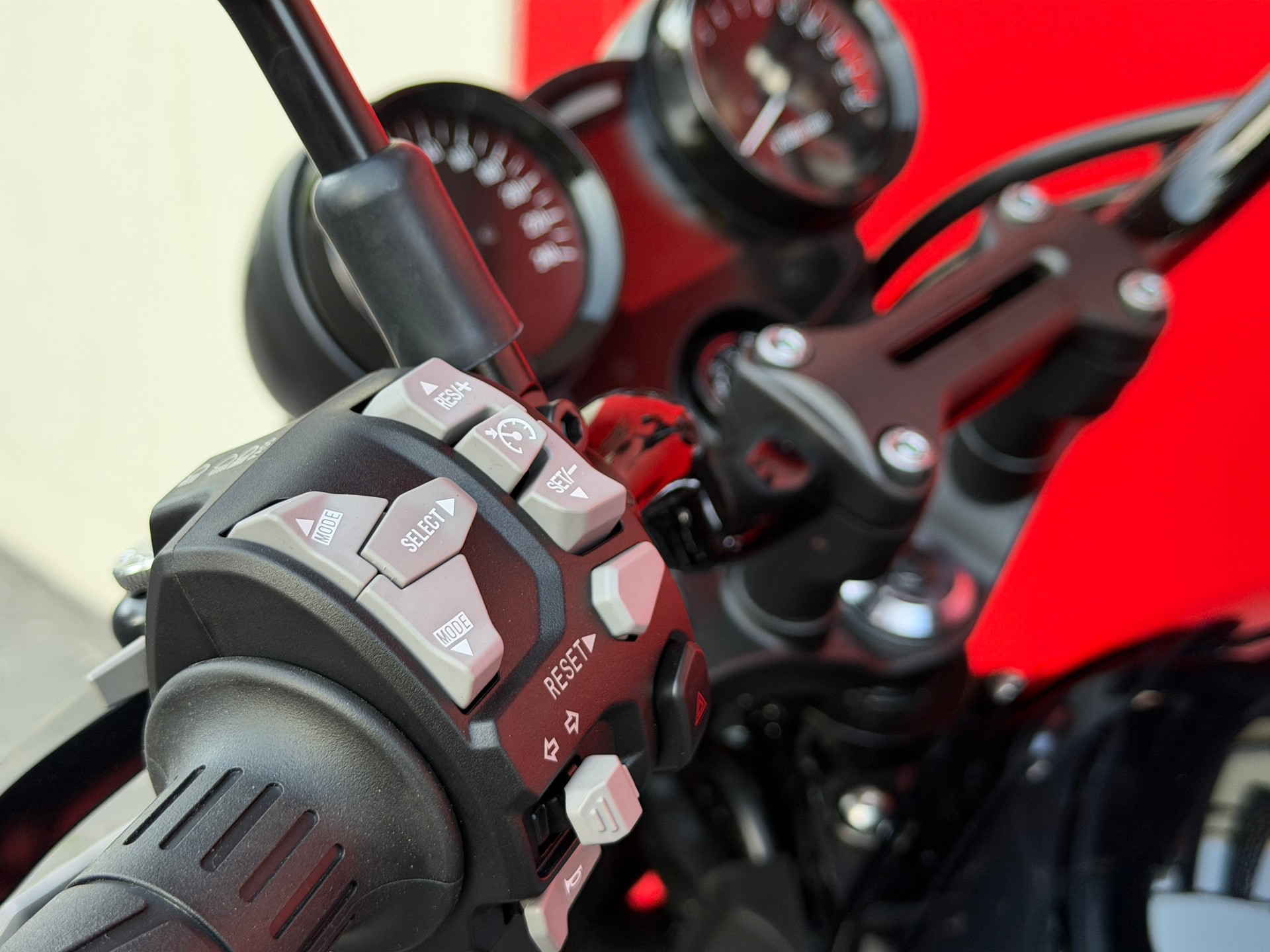 KAWASAKI Z 900 RS (70kW) Black Ball Edition - 12
