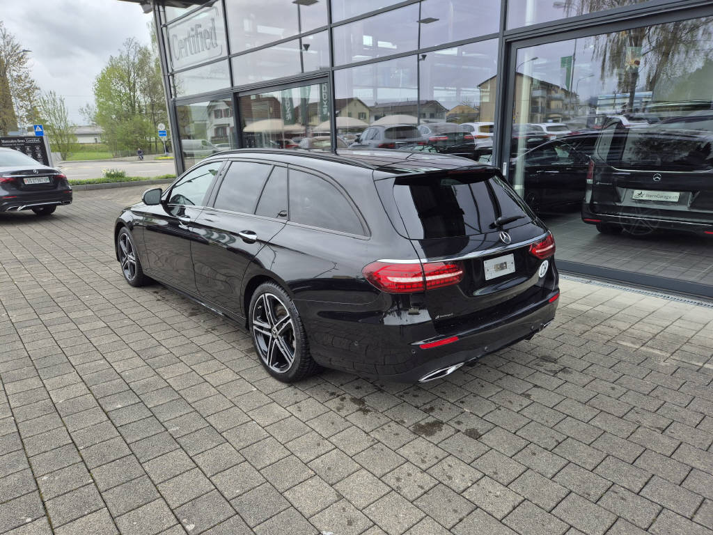 MERCEDES-BENZ E 450 4Matic AMG Line Kombi - 3
