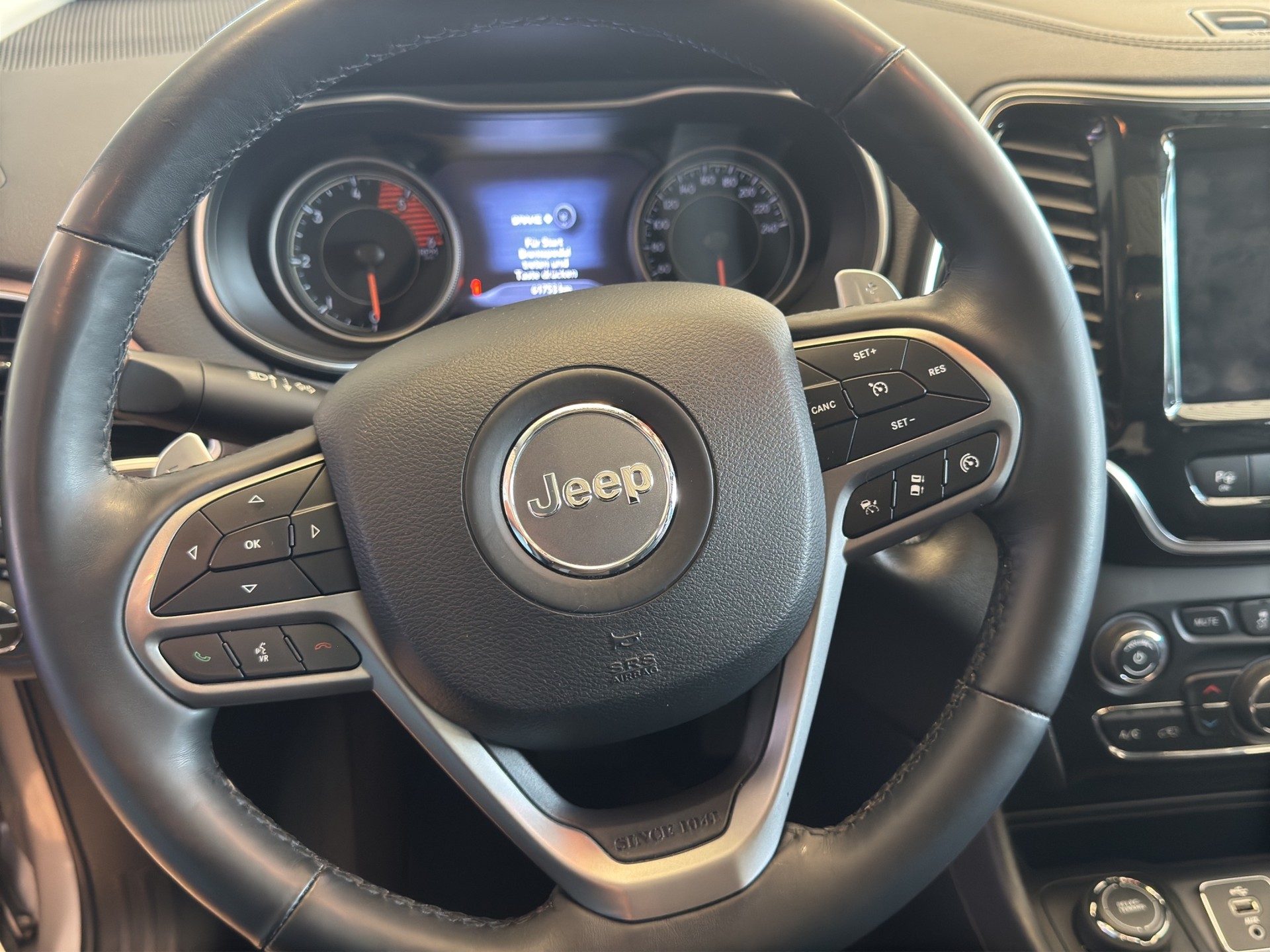 JEEP Cherokee 2.2MJ Limited AWD Drive II 9ATX - 8