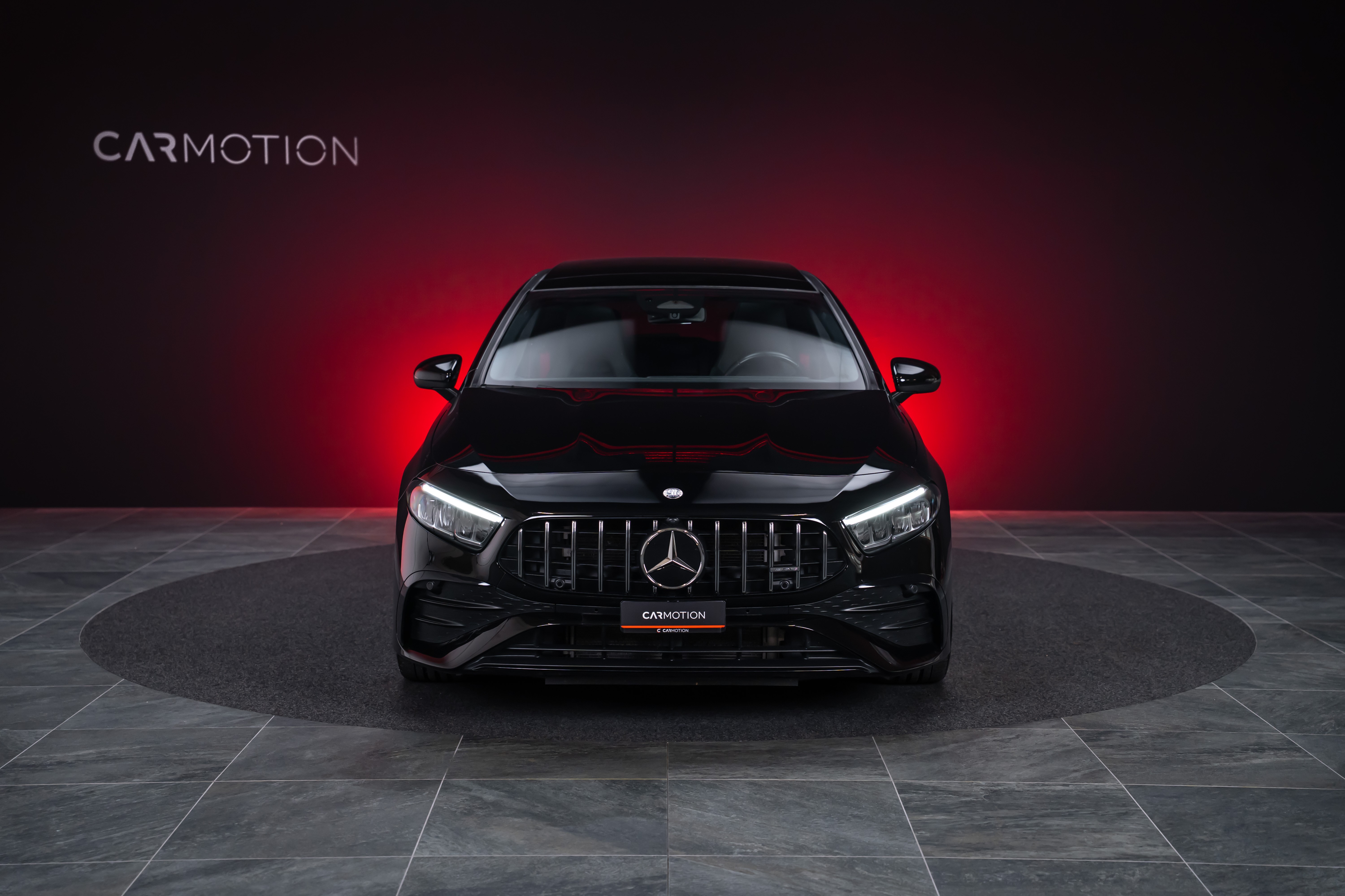 A 35 AMG 4matic / Facelift / Panorama-Schiebedach / Rückfahrkamera