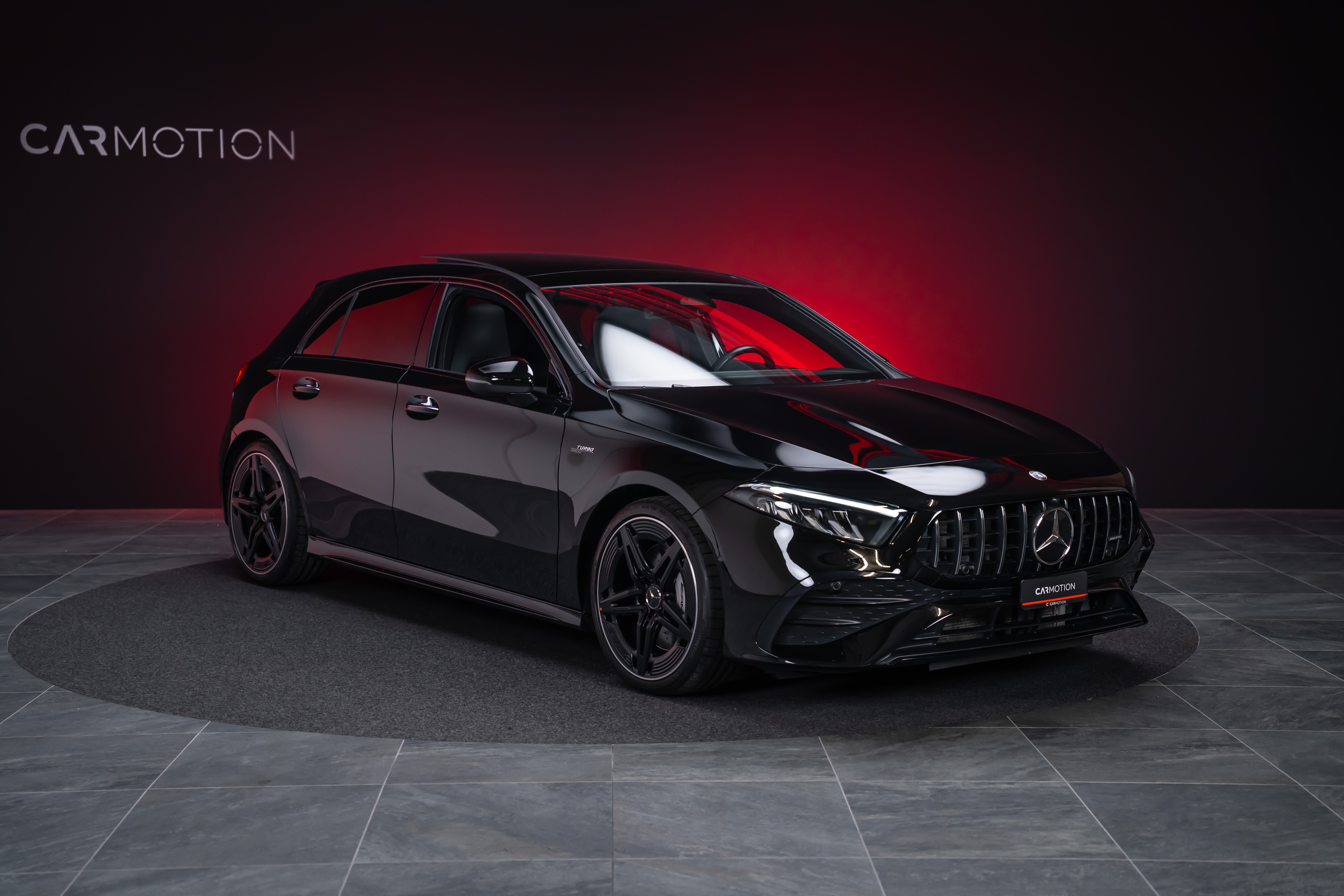A 35 AMG 4matic / Facelift / Panorama-Schiebedach / Rückfahrkamera