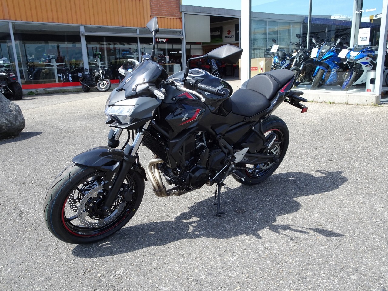 KAWASAKI Z 650 (35kW) - 4