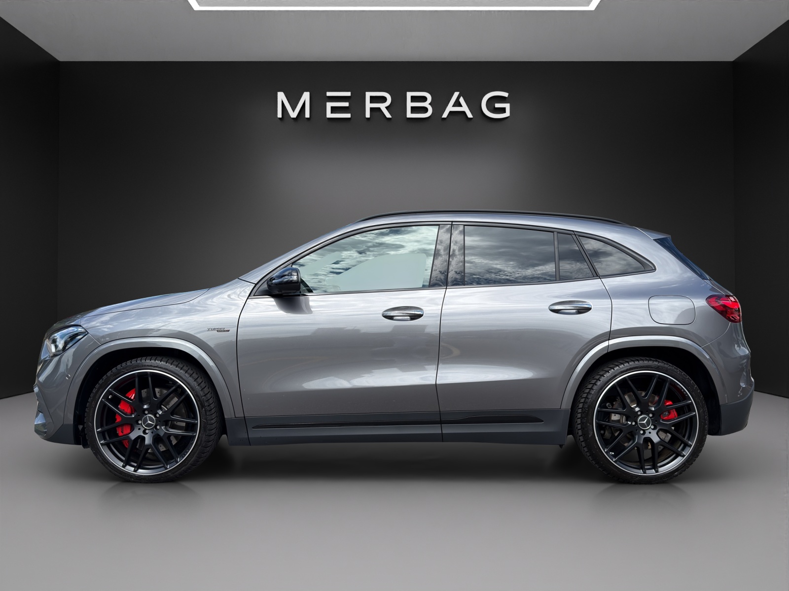 MERCEDES-BENZ GLA AMG 45 S 4Matic+ 8G-DCT - 6