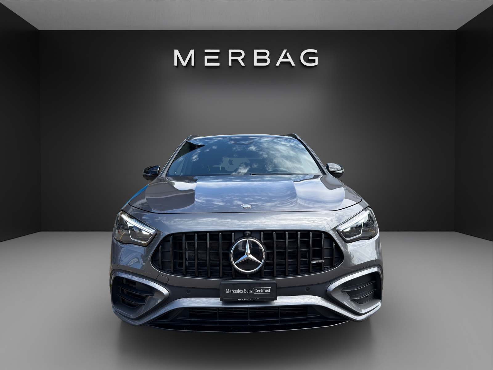 MERCEDES-BENZ GLA AMG 45 S 4Matic+ 8G-DCT - 8