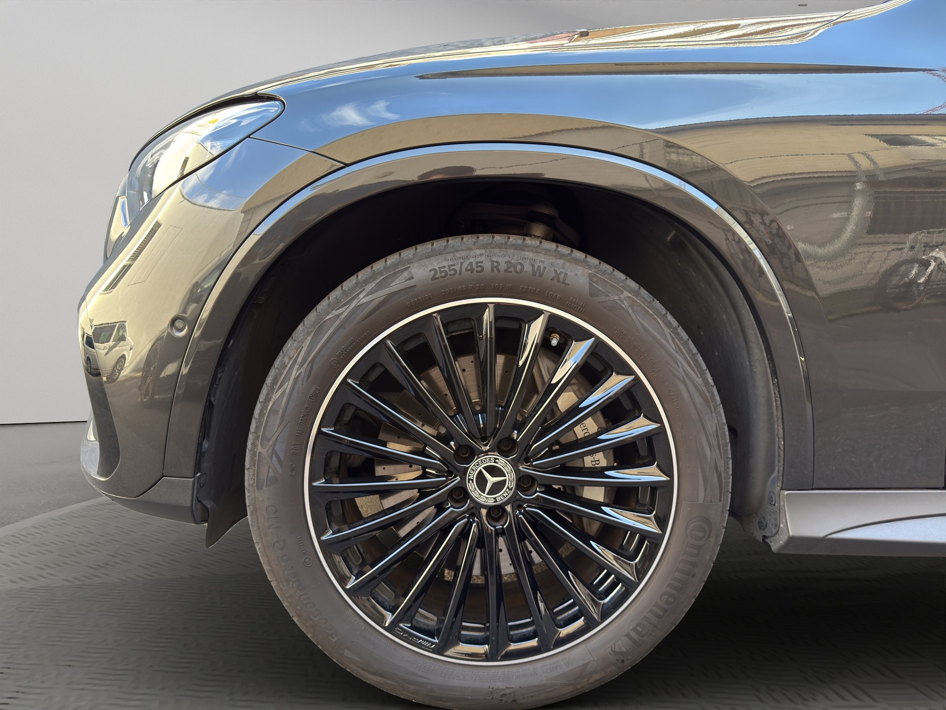 MERCEDES-BENZ GLC-Klasse GLC 300 de AMG Line 4matic - 13