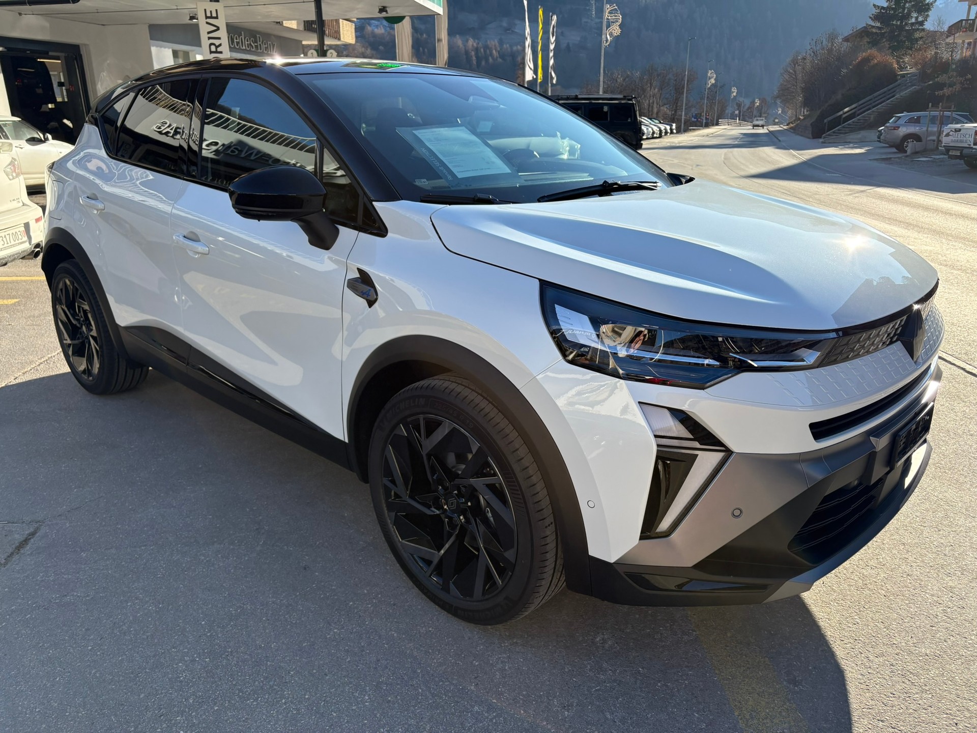 RENAULT Captur 1.8 TCe Esprit Alpine EDC - 2