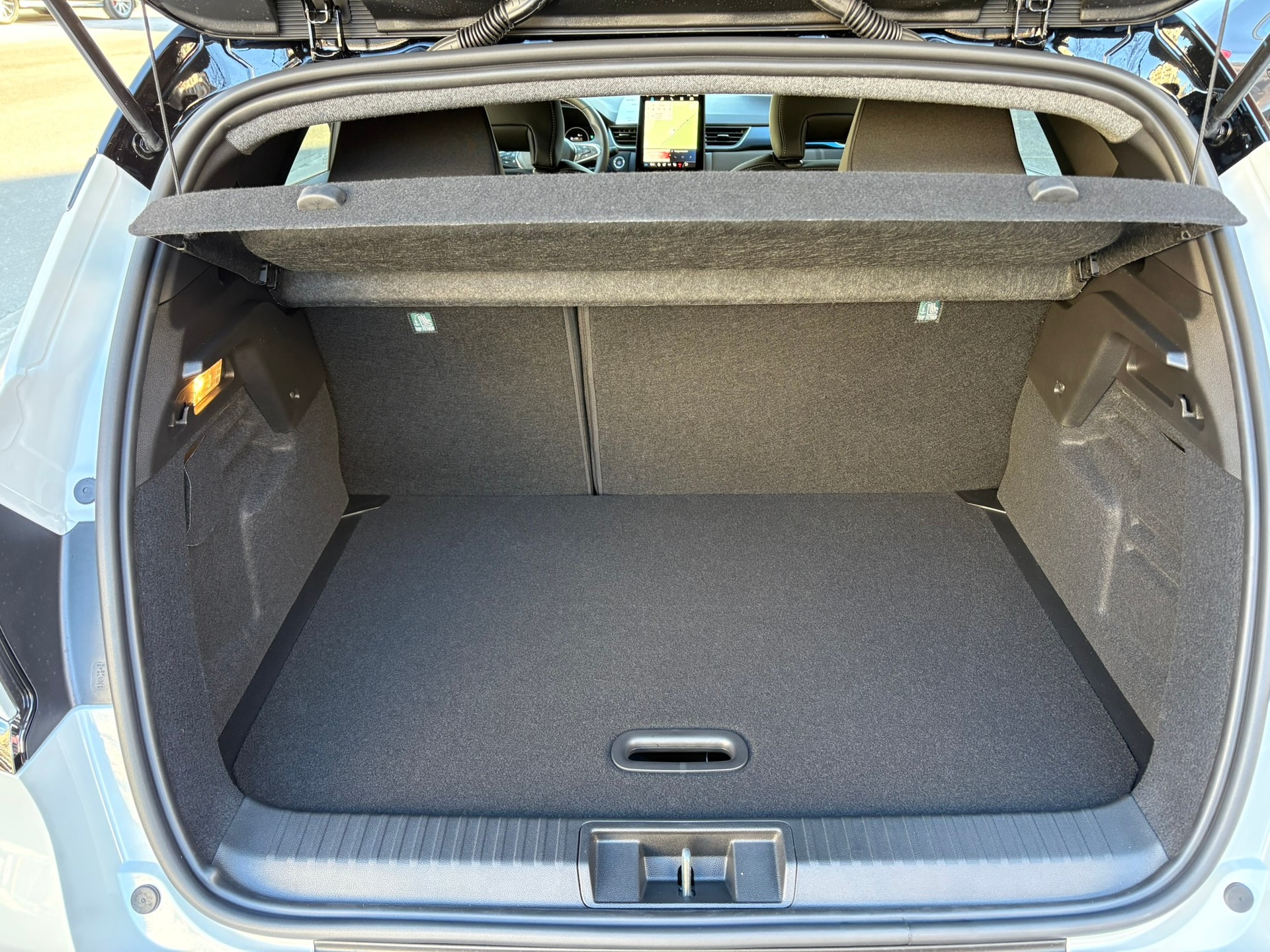 RENAULT Captur 1.8 TCe Esprit Alpine EDC - 12