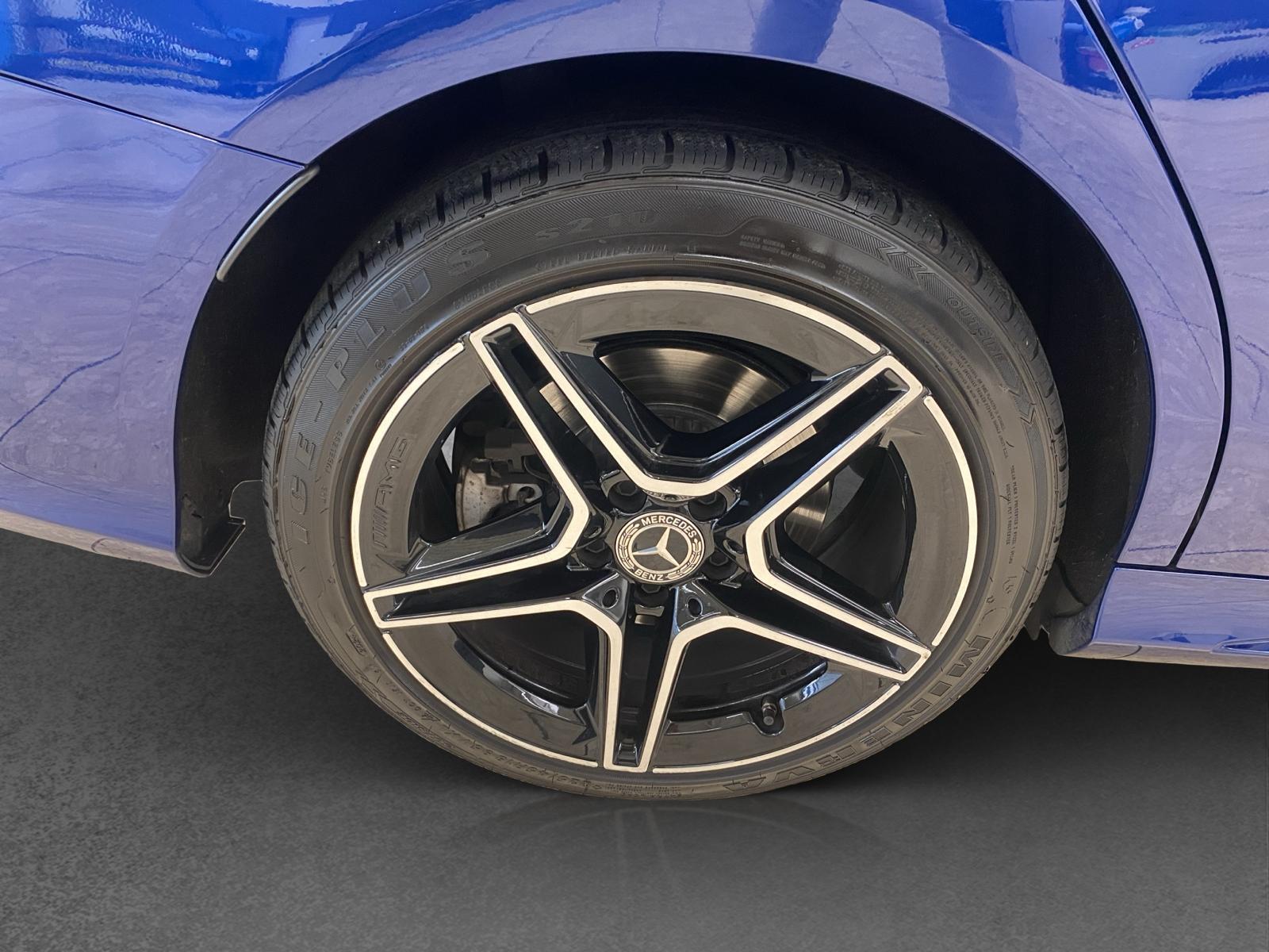 MERCEDES-BENZ C 220 d Swiss Star AMG Line 4M 9G-Tronic - 9