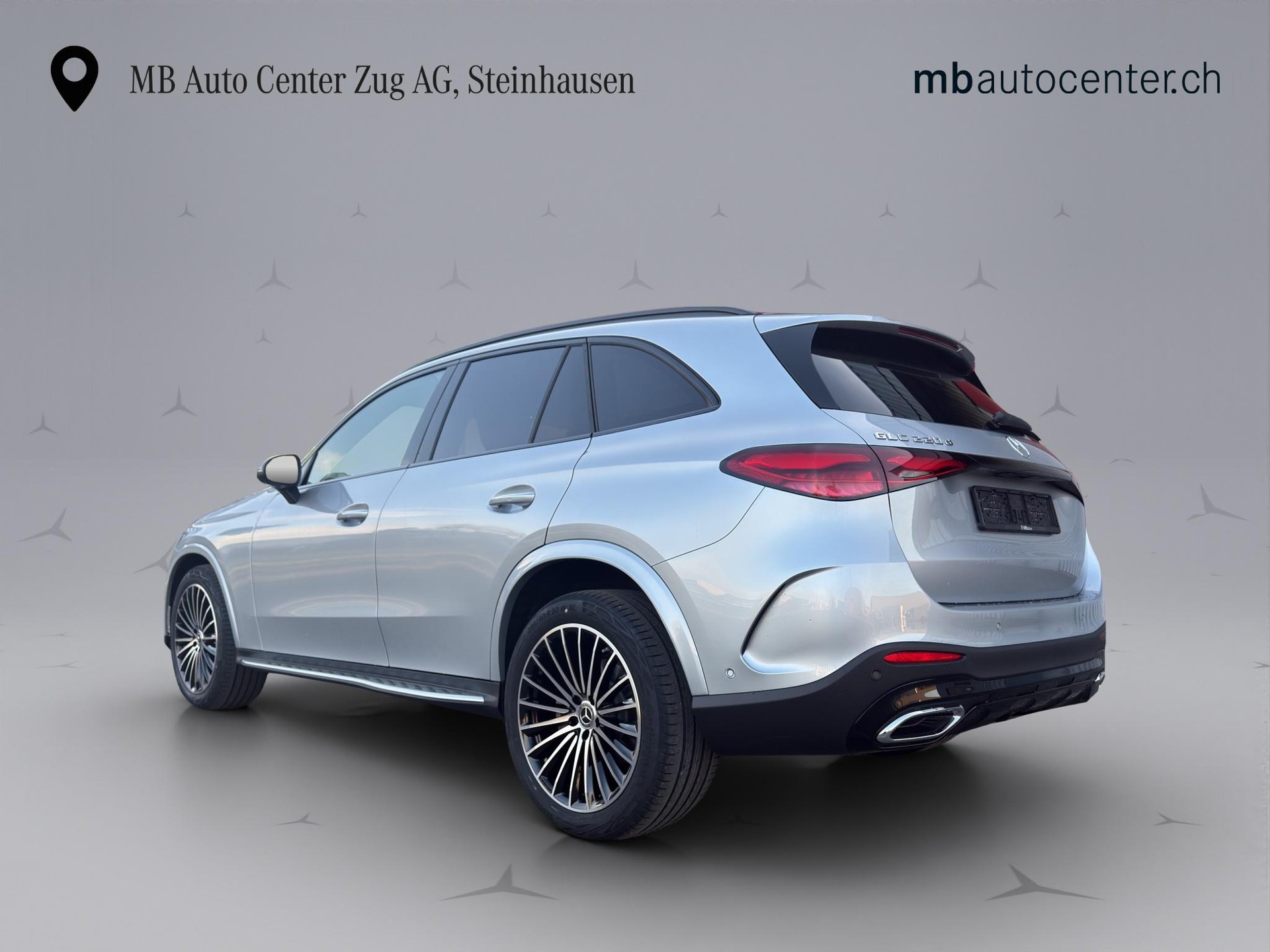 MERCEDES-BENZ GLC 220 d AMG Line 4matic - 4