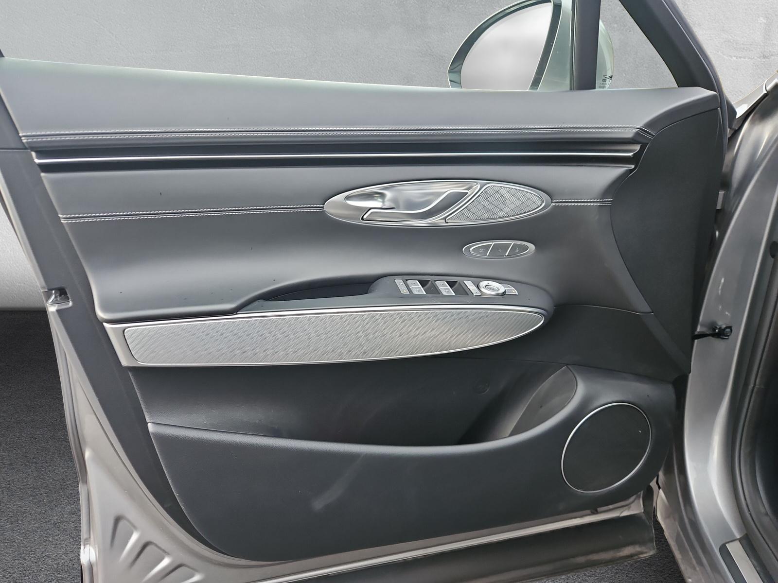 GENESIS GV70 Sport 2.5T AT8 A TGDI (CH) - 17