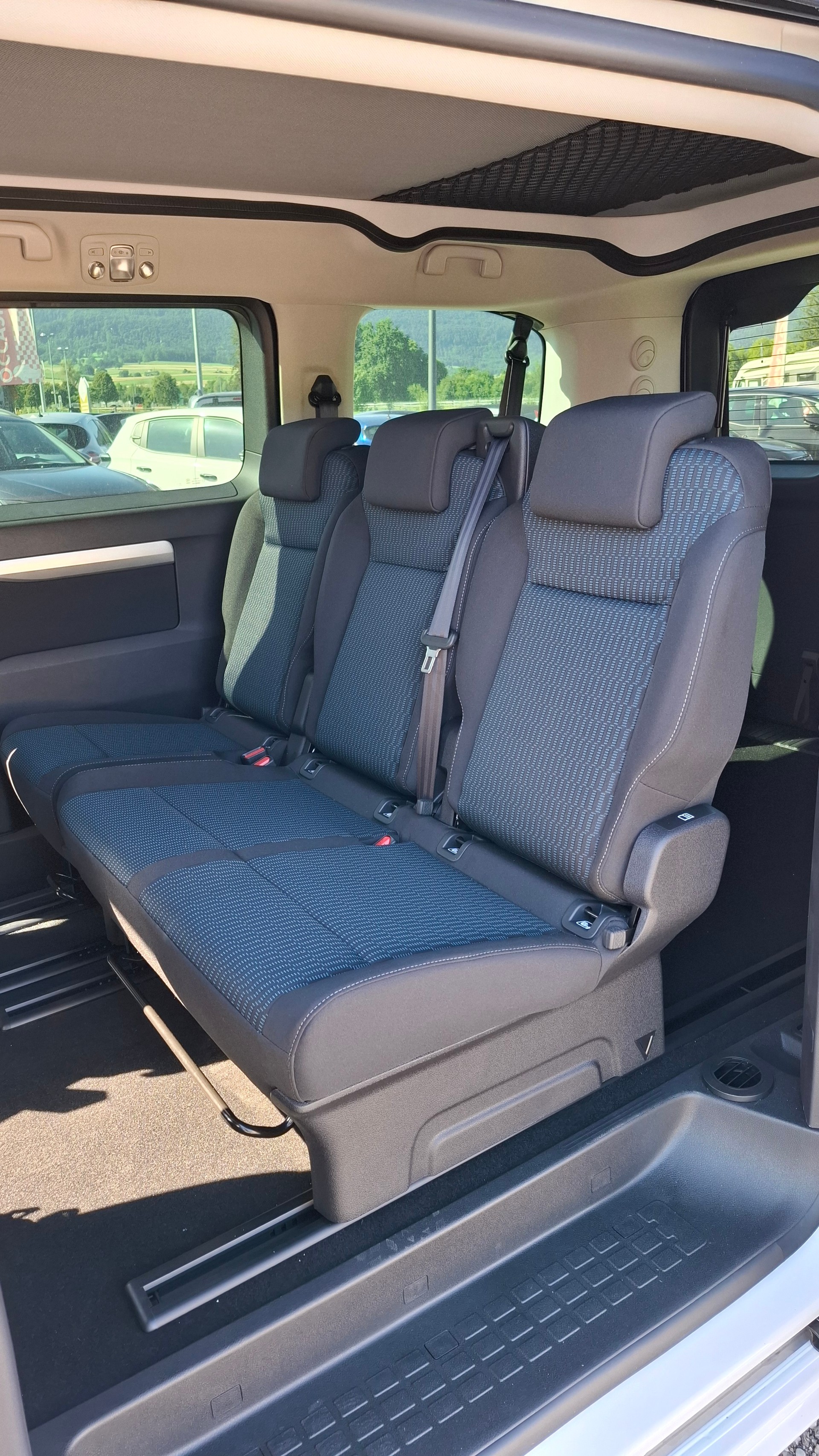 PÖSSL Citroen Vanster 5 places - 11