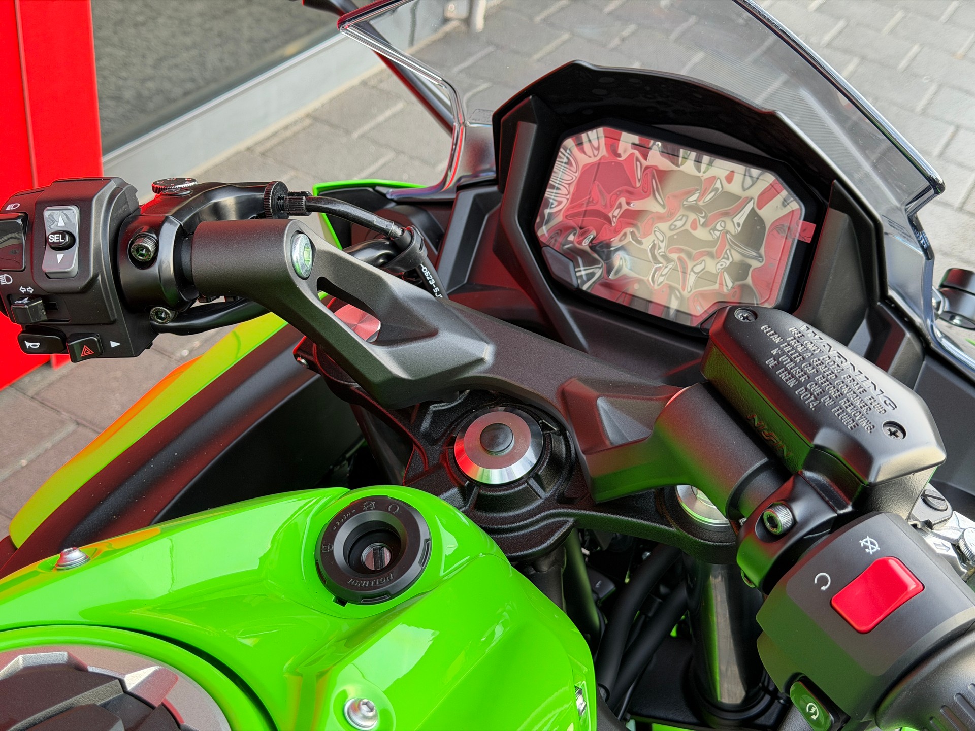 KAWASAKI Ninja 650 - 9