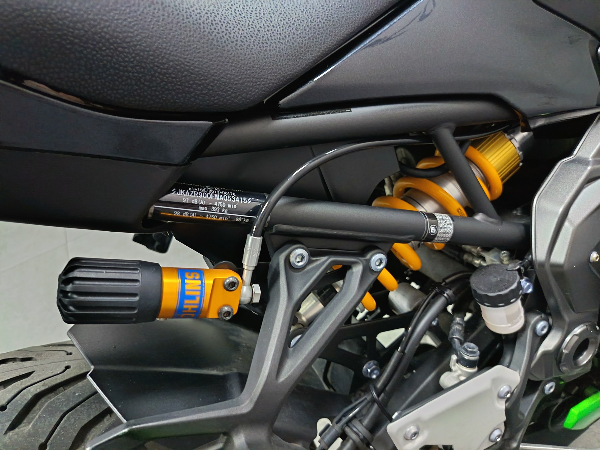 KAWASAKI Z 900 *** version SE *** - 16