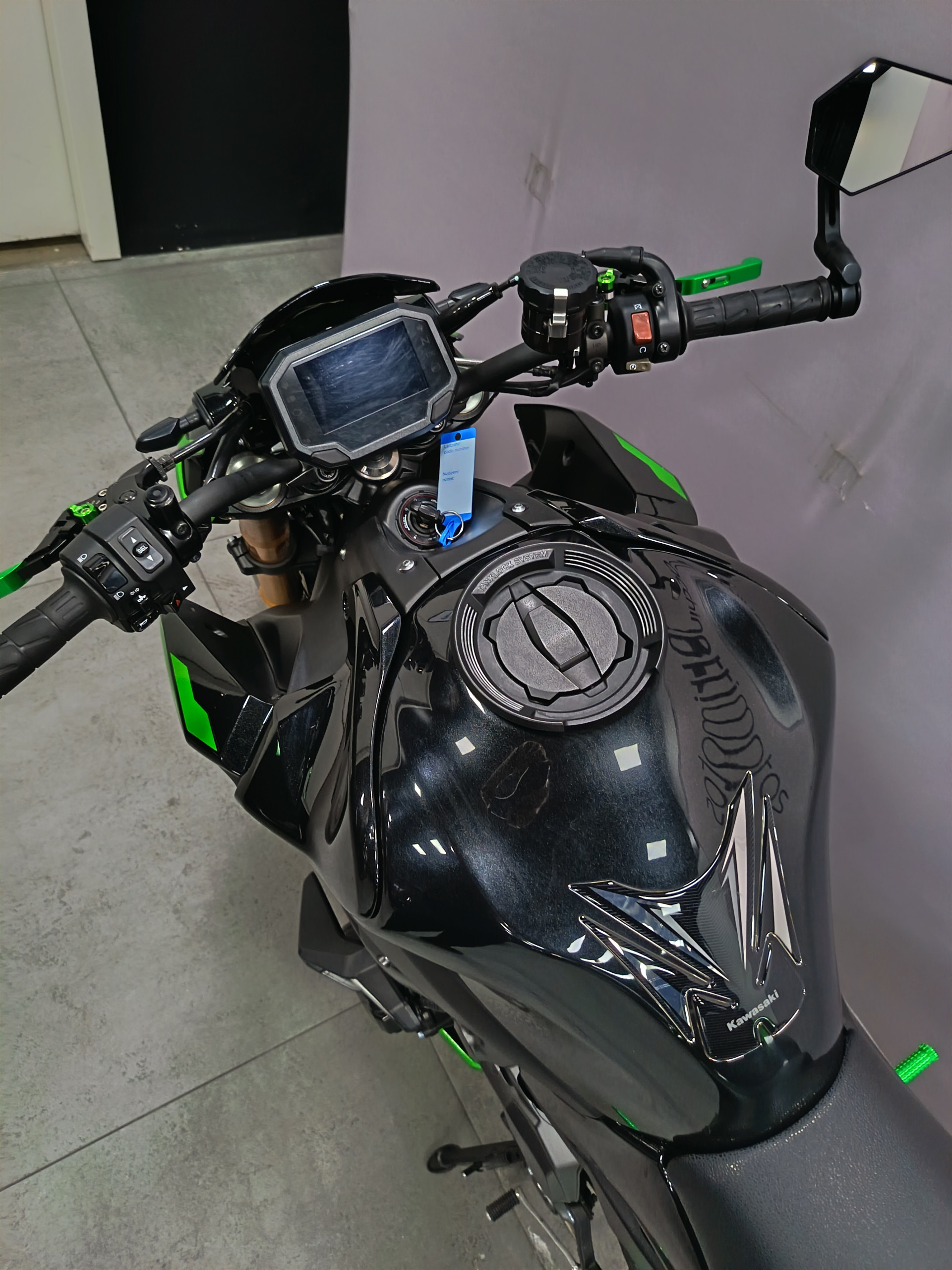 KAWASAKI Z 900 *** version SE *** - 5