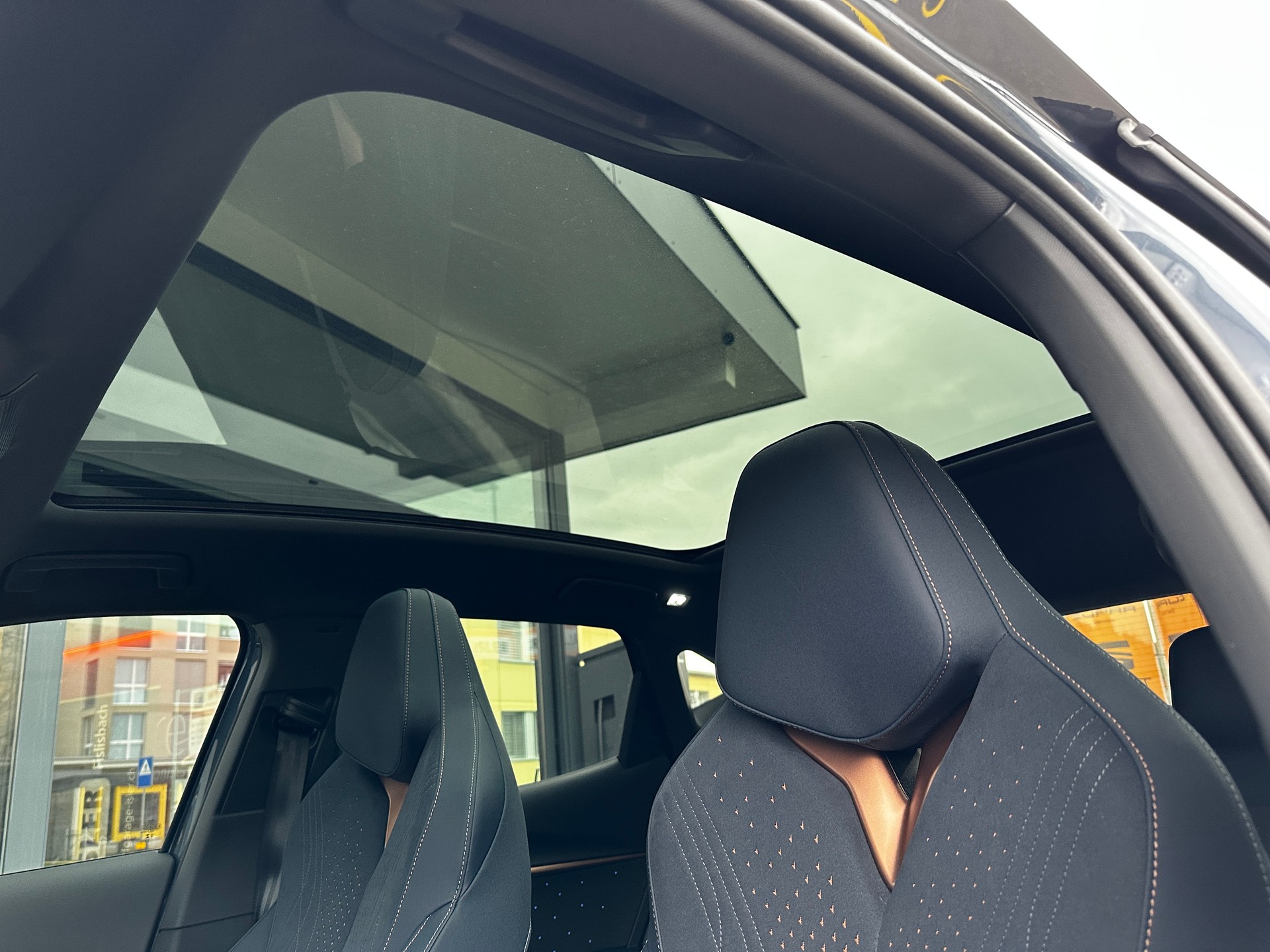 CUPRA Tavascan Type 9 77 kWh Adrenaline - 10