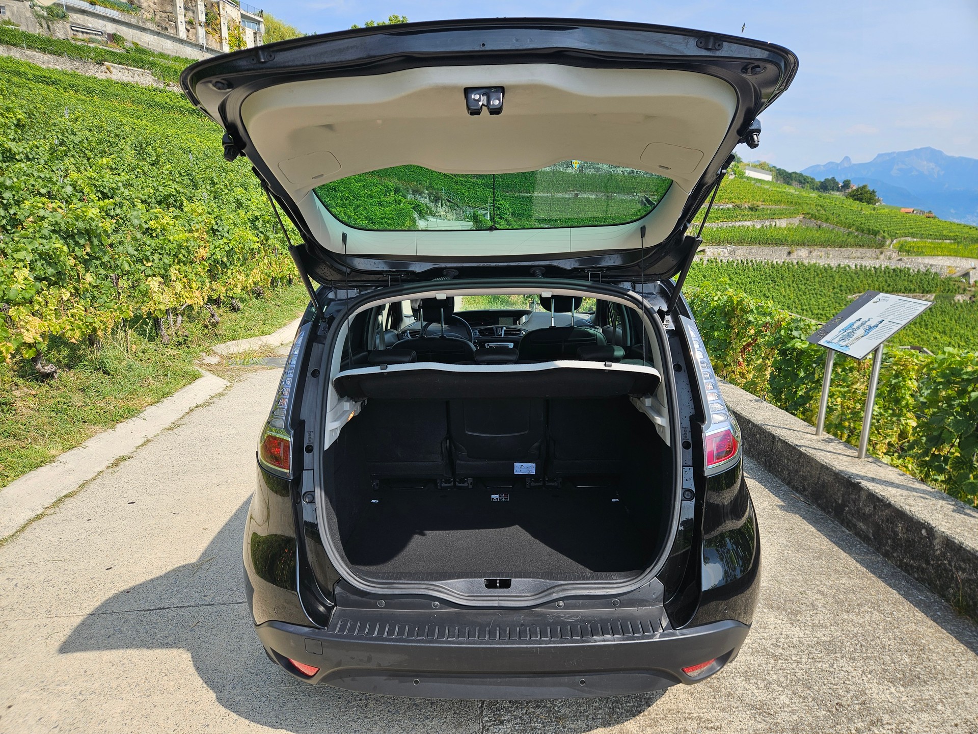 RENAULT Scénic 1.2 16V Turbo Bose Edition - 5
