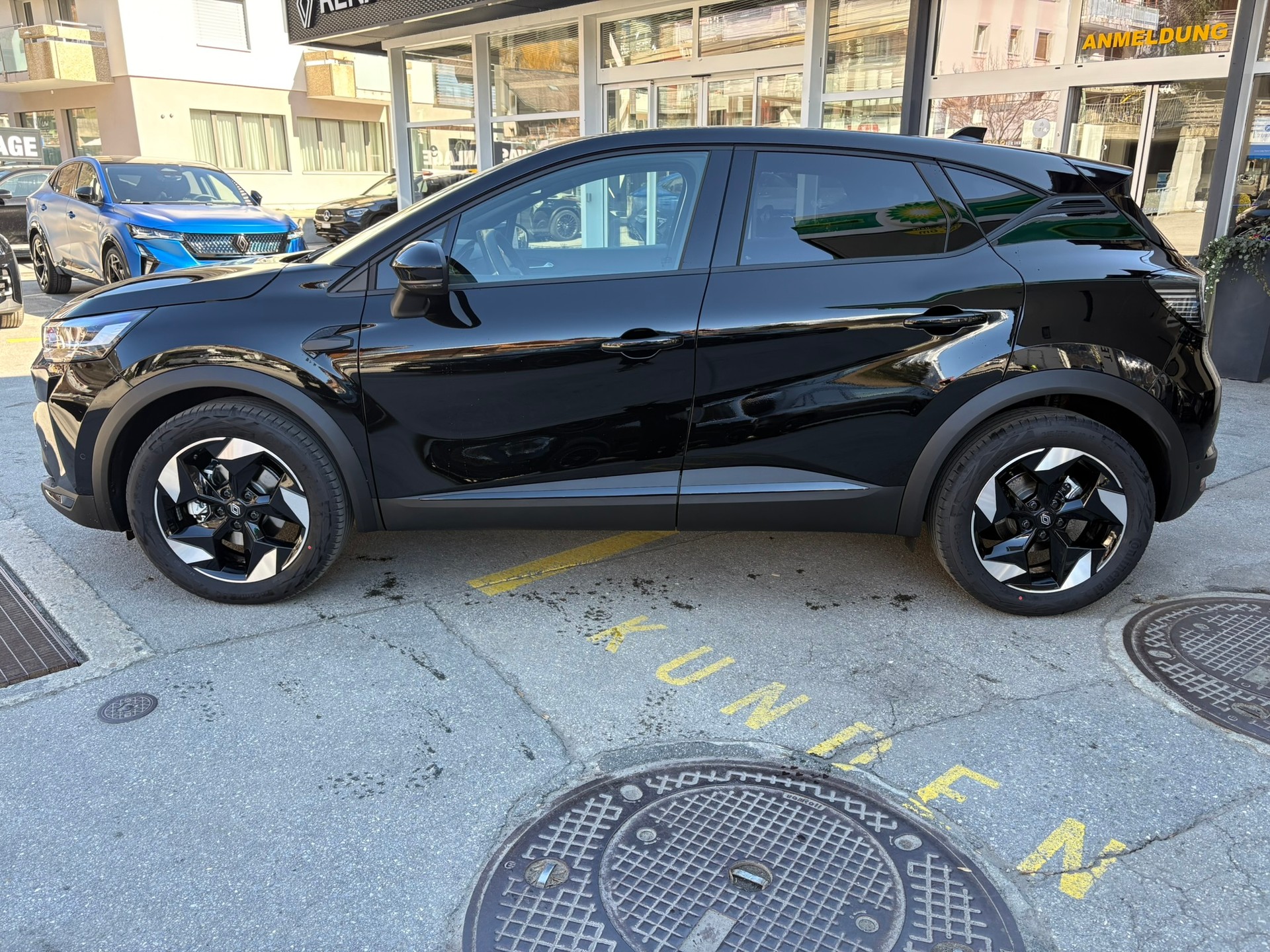 RENAULT Captur 1.8 E-Techno 160 - 6