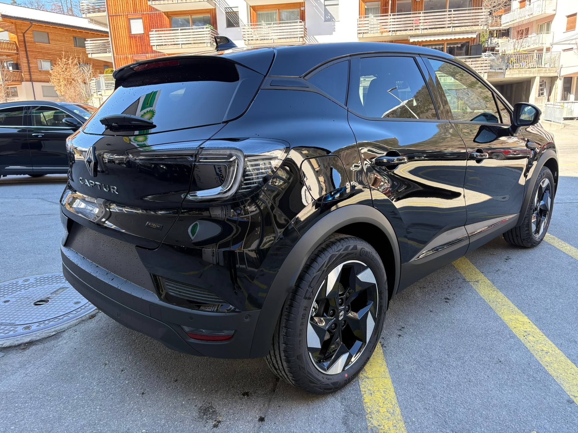 RENAULT Captur 1.8 E-Techno 160 - 3