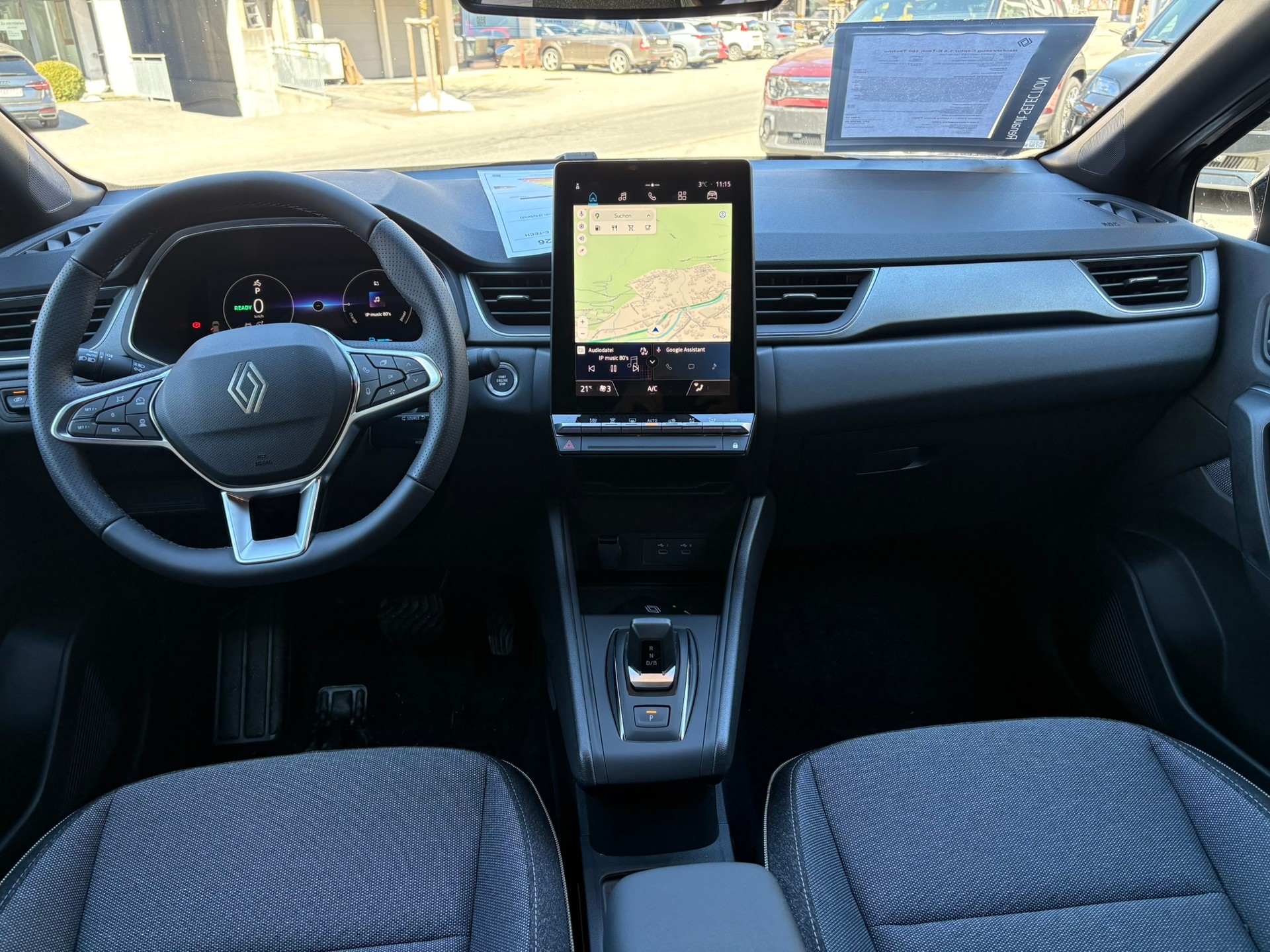 RENAULT Captur 1.8 E-Techno 160 - 10