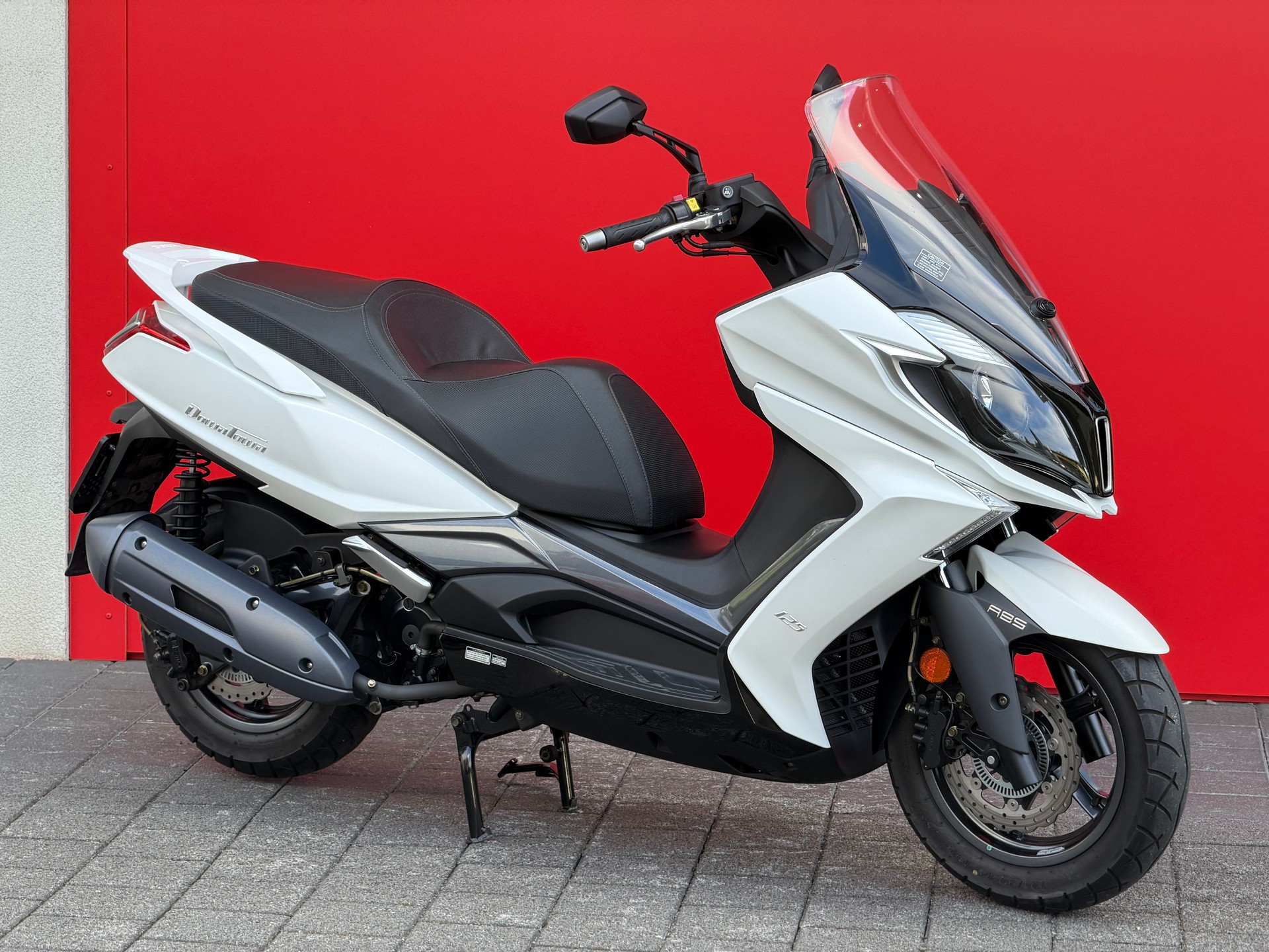 KYMCO Downtown 125 i ABS - 13