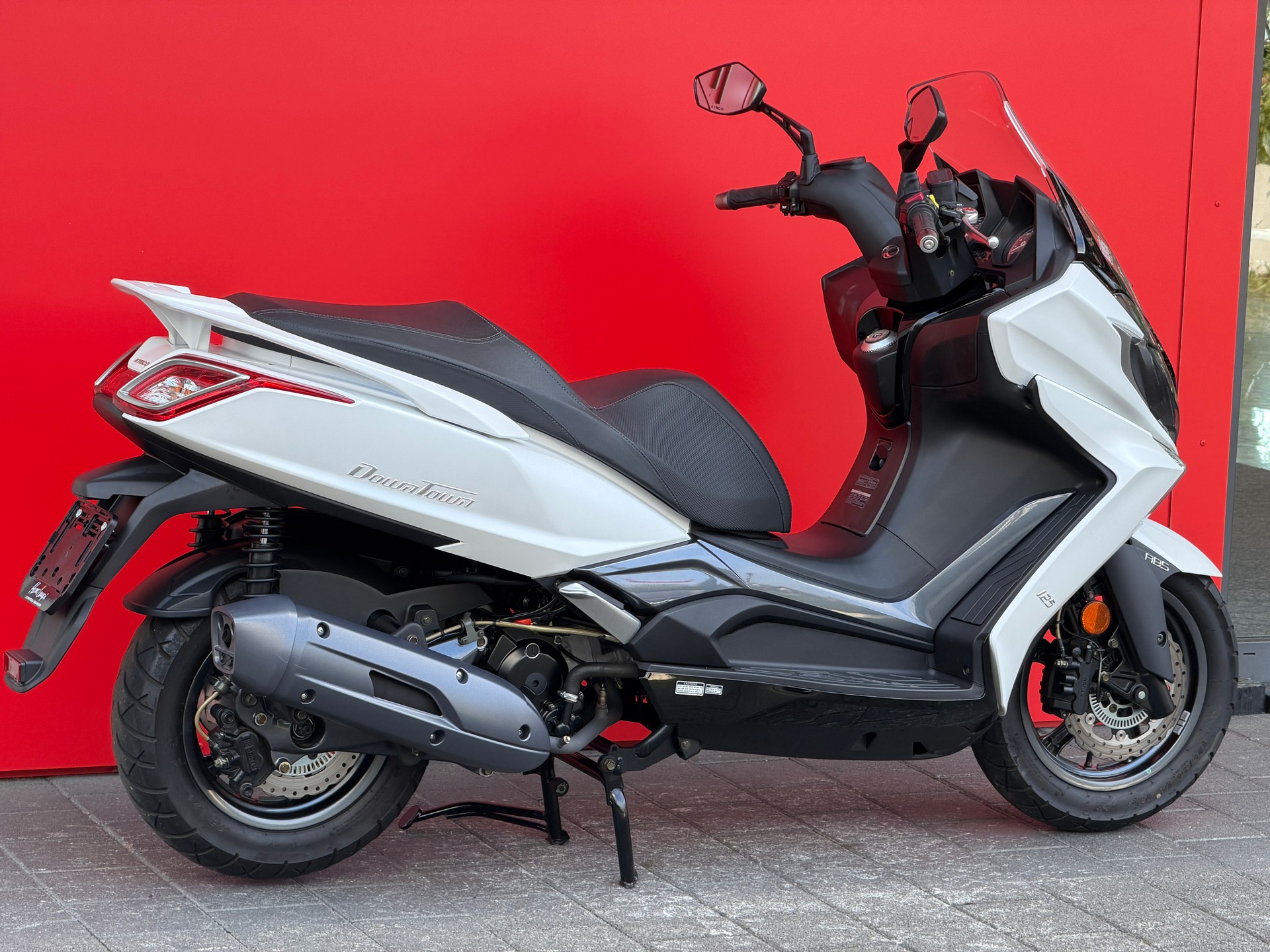 KYMCO Downtown 125 i ABS - 9