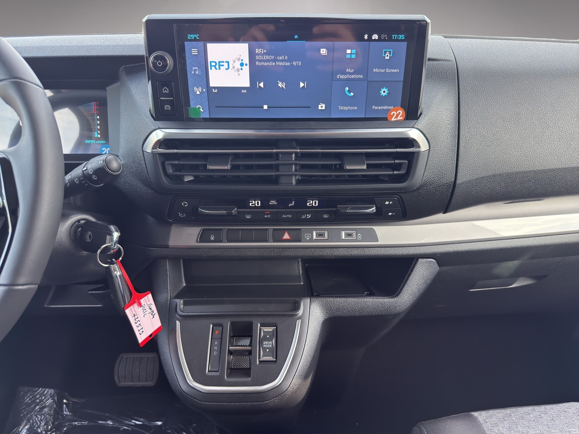 CITROEN New Campster Automatique 177 PS (avec régulateur de vitesse adaptatif) - 15
