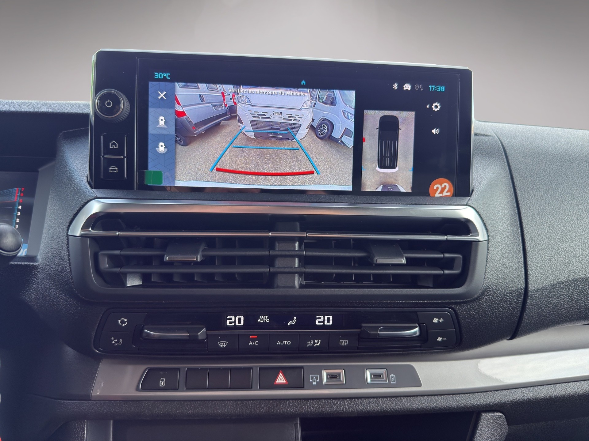CITROEN New Campster Automatique 177 PS (avec régulateur de vitesse adaptatif) - 14