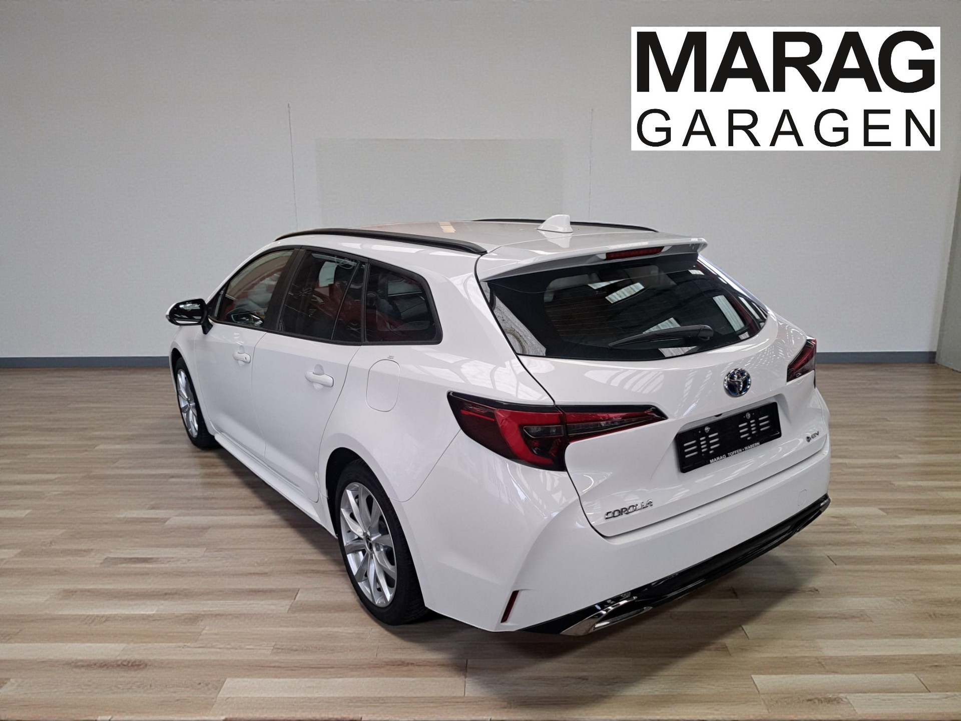 TOYOTA Corolla Touring Sports 1.8 HSD Comfort e-CVT - 10