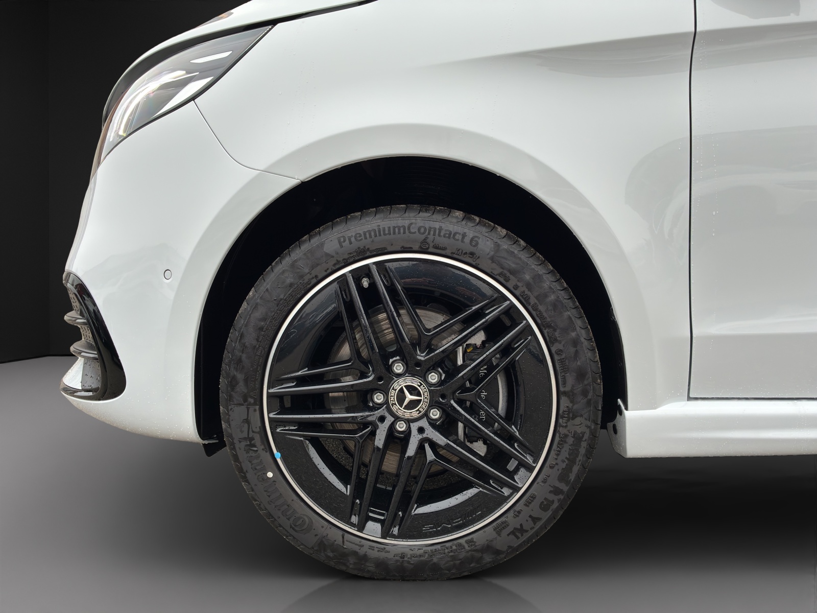 MERCEDES-BENZ V 300 d EXCLUSIVE Swiss Edition 9G-Tronic - 13