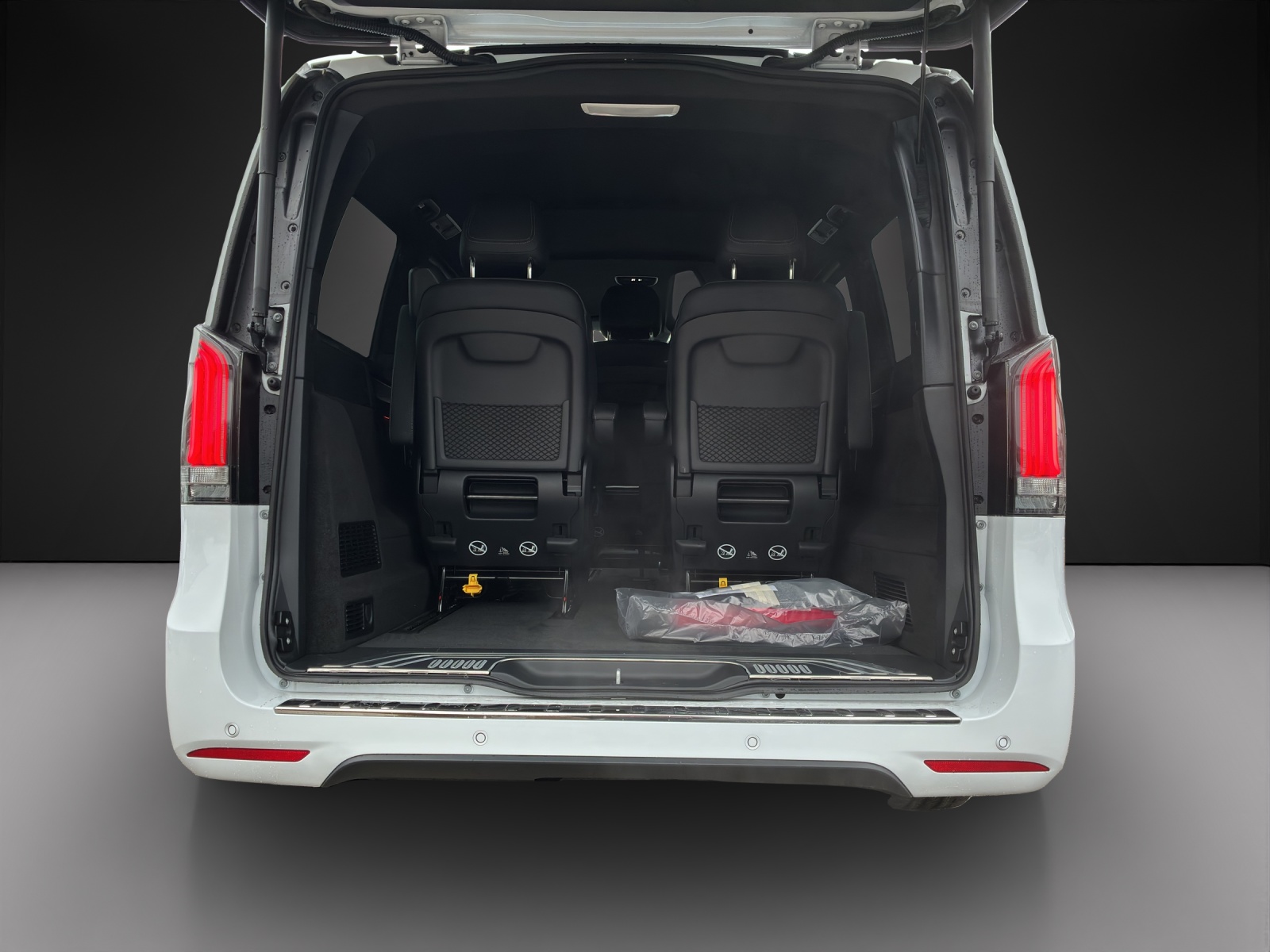 MERCEDES-BENZ V 300 d EXCLUSIVE Swiss Edition 9G-Tronic - 12